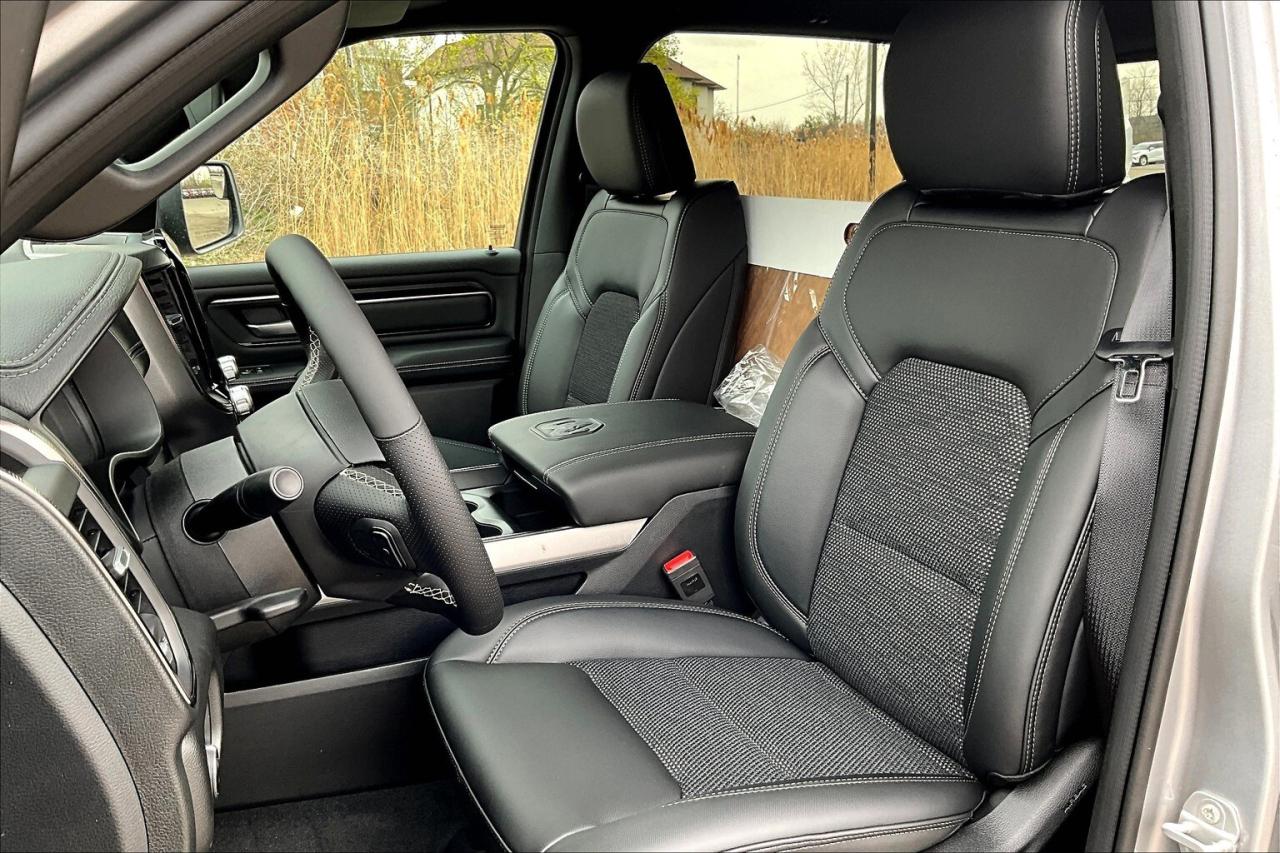 2025 RAM 1500 SPORT CREW | Nav | Surround Camera | Sport Hood Photo