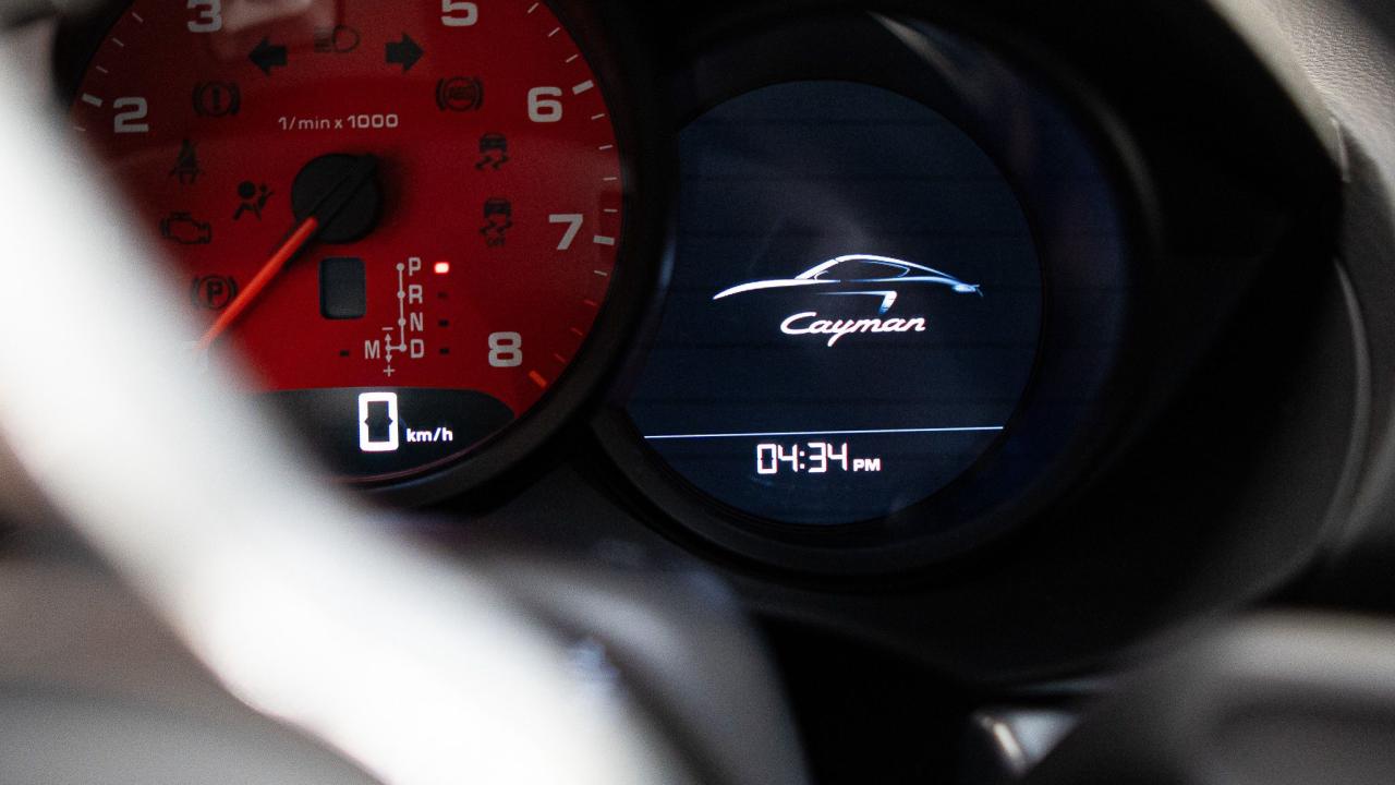 12339762