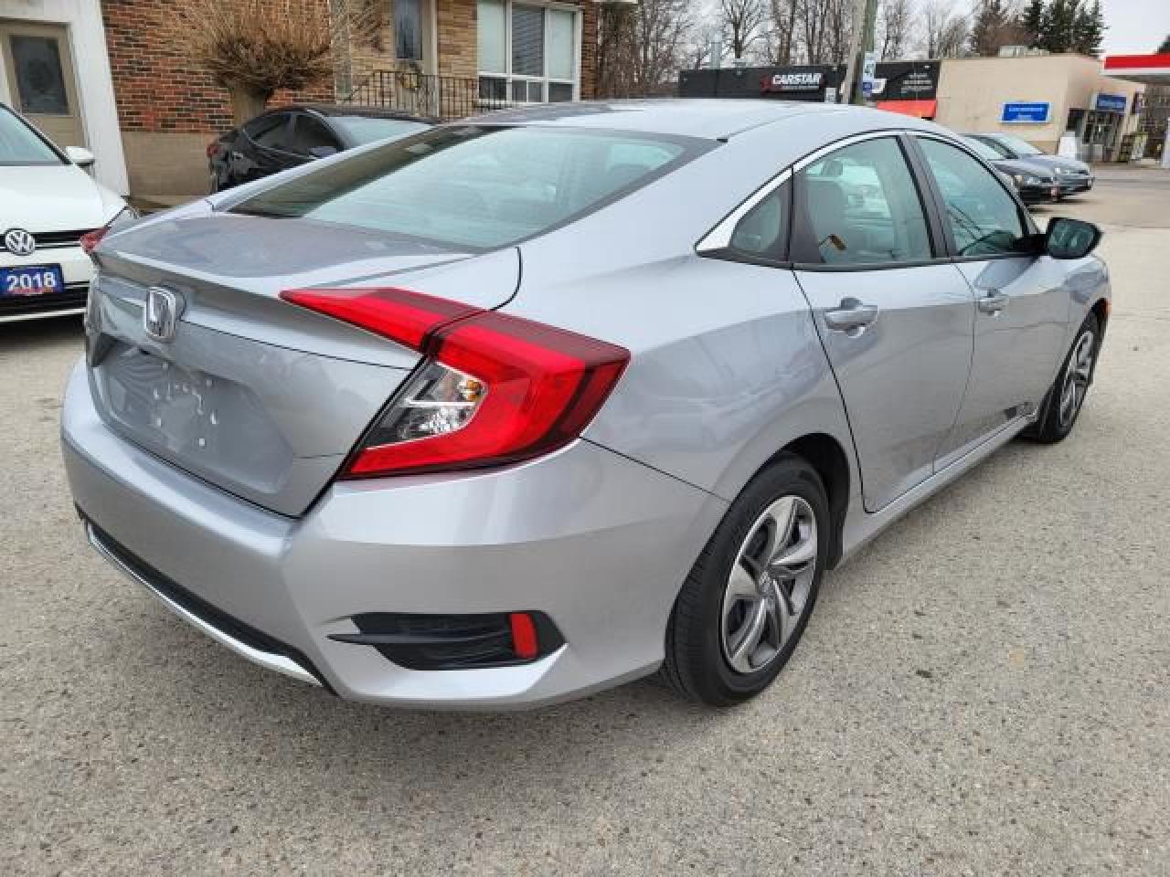2019 Honda Civic LX Photo3