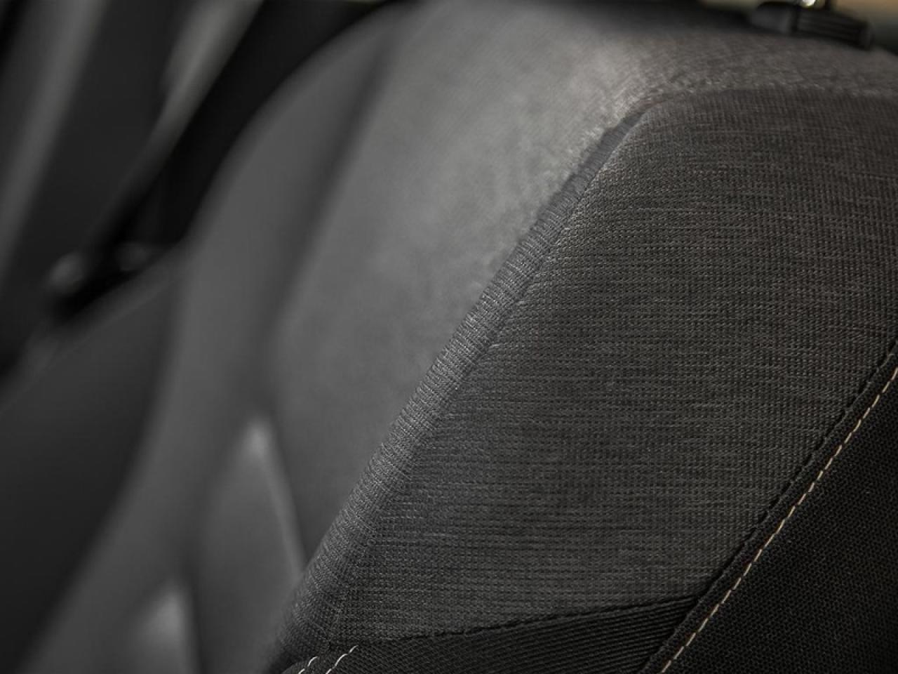 2025 Nissan Rogue SV Moonroof  - Moonroof -  Power Liftgate Photo