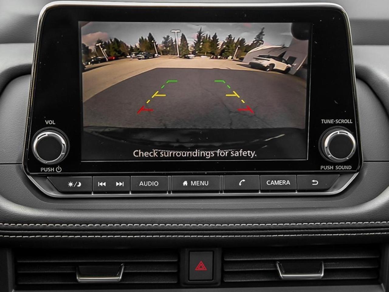 2025 Nissan Rogue SV Moonroof  - Moonroof -  Power Liftgate Photo