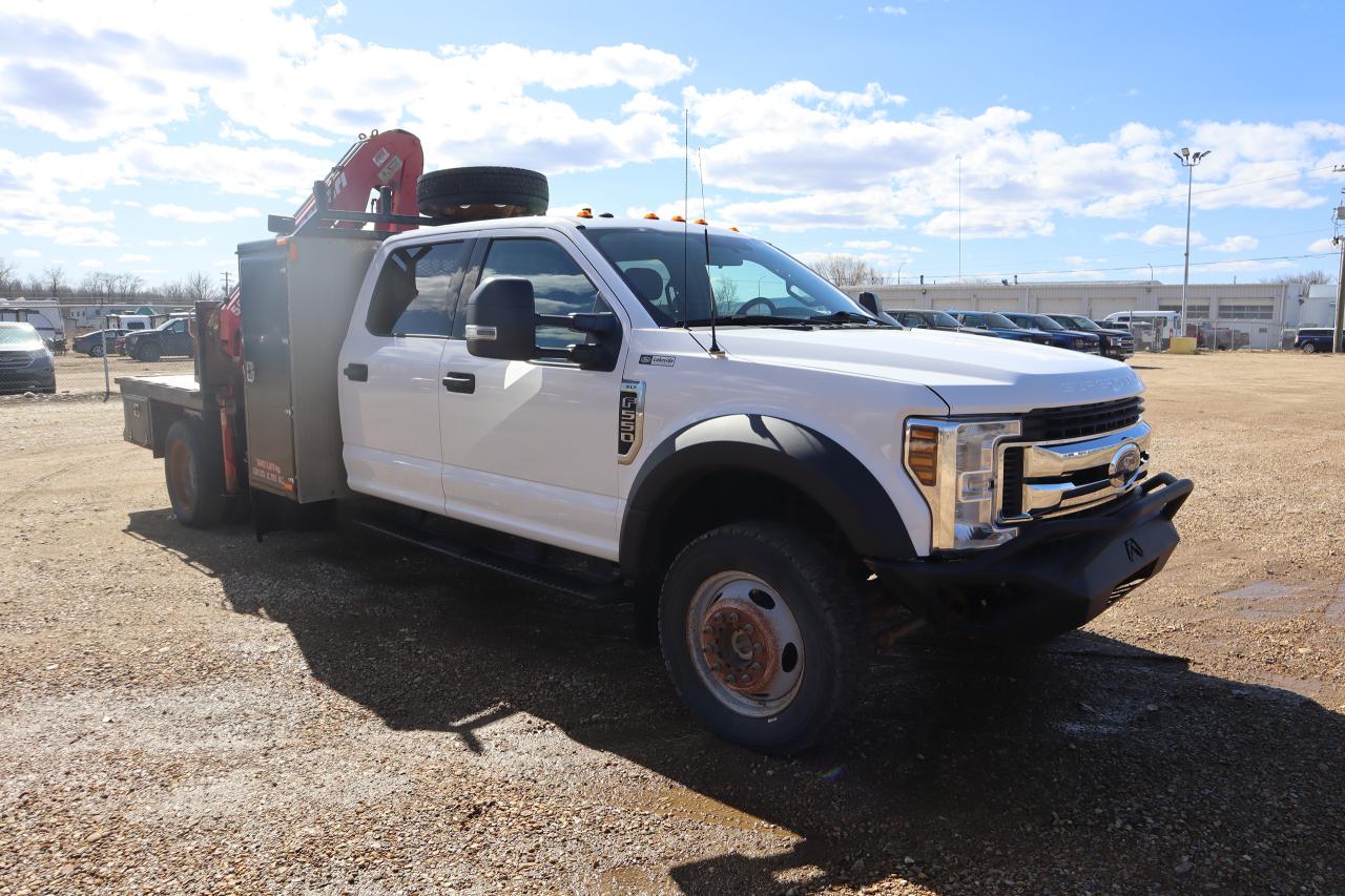 2018 Ford F-550 Super Duty DRW XL Photo2