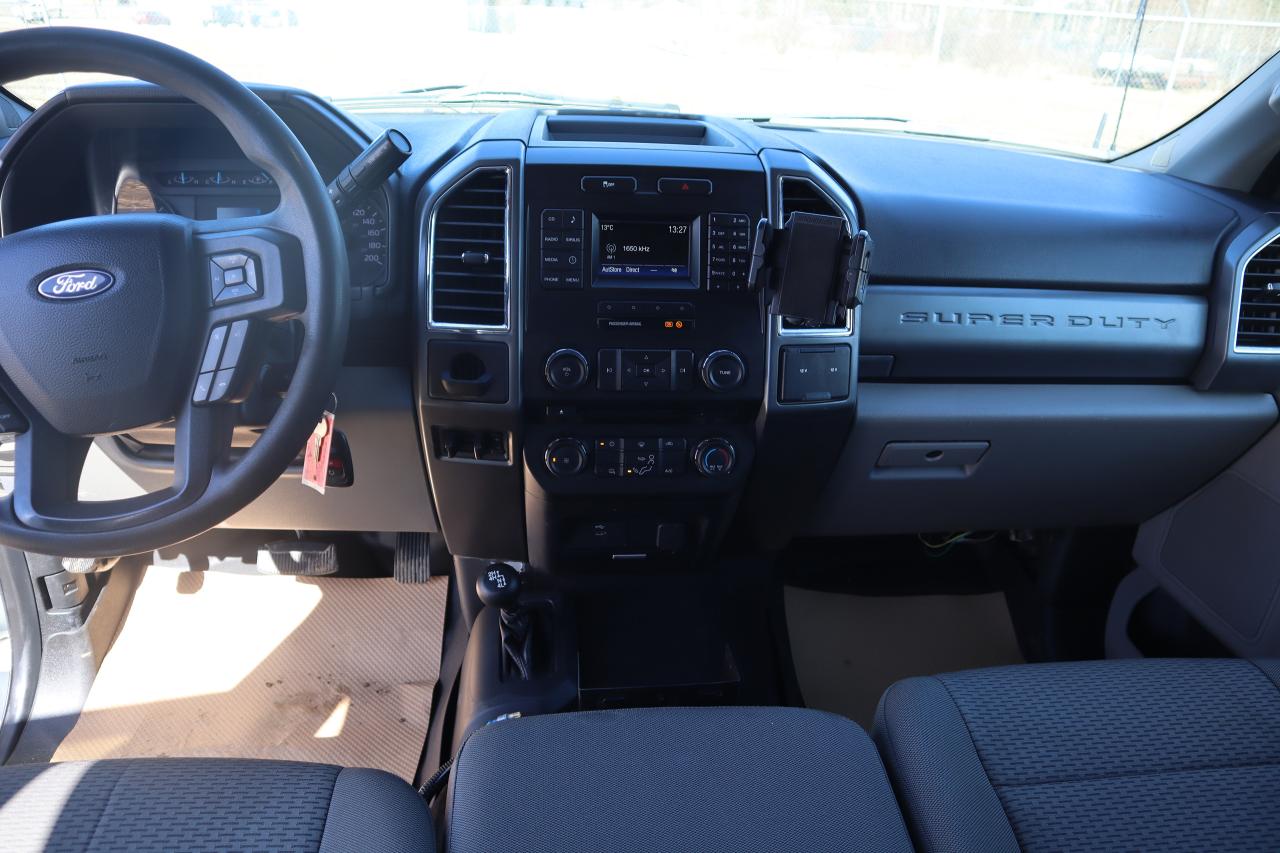 2018 Ford F-550 Super Duty DRW XL Photo5
