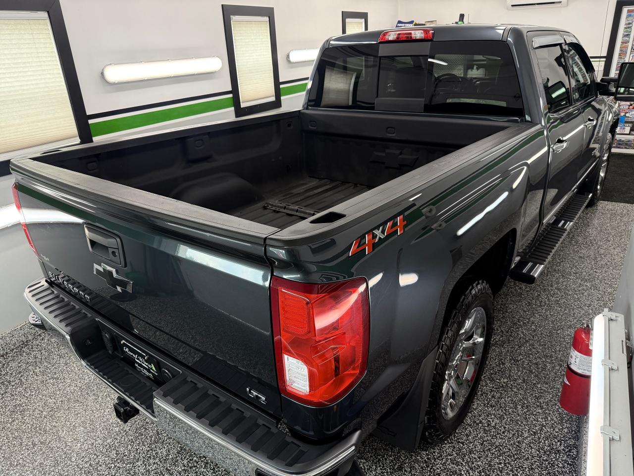 2018 Chevrolet Silverado 1500 6.2L LTZ - Photo #6