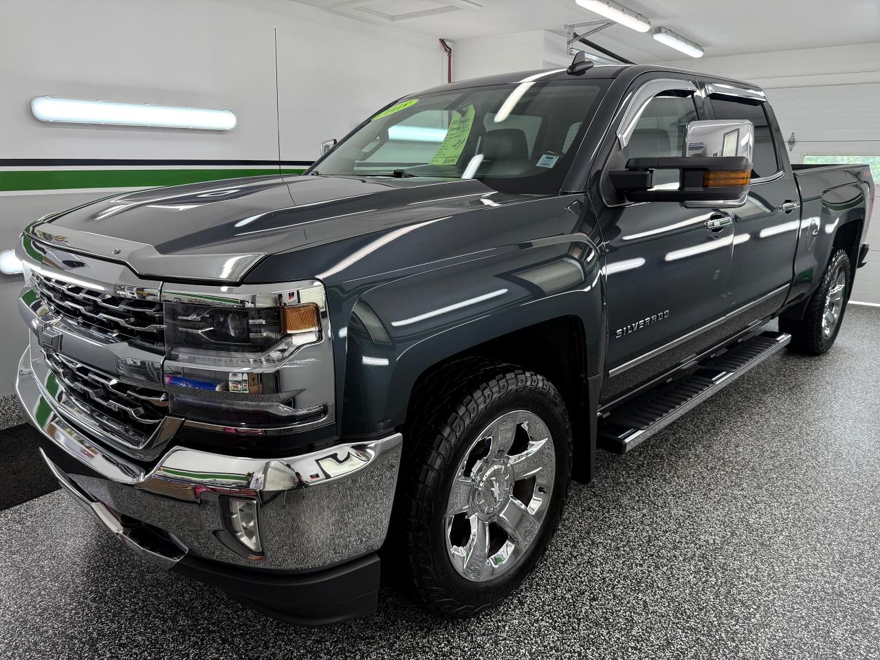 2018 Chevrolet Silverado 1500 6.2L LTZ - Photo #3
