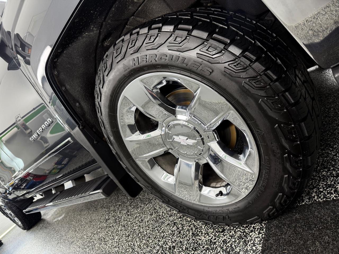 2018 Chevrolet Silverado 1500 6.2L LTZ - Photo #11