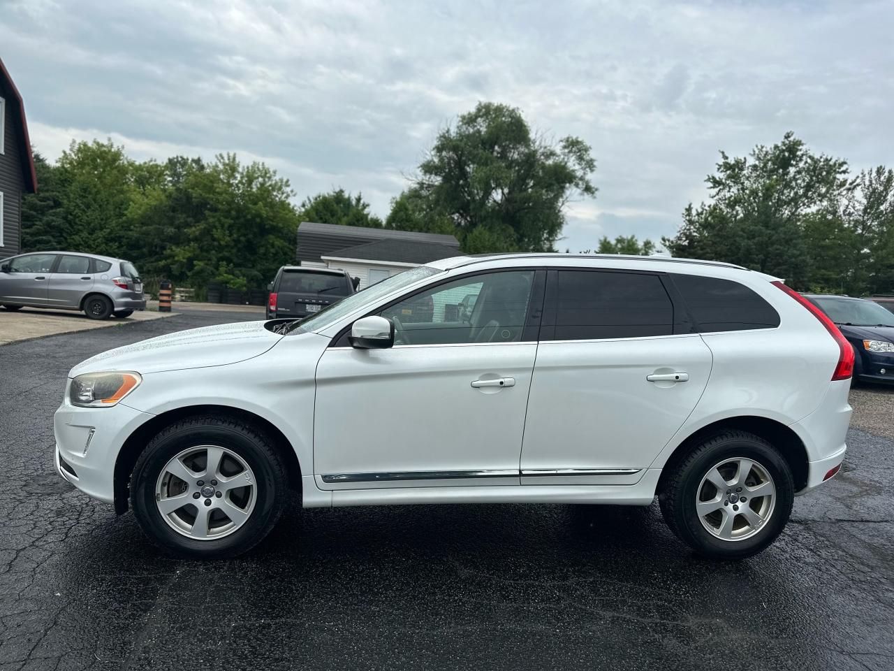 2016 Volvo XC60 AWD T5 Special Edition Premier Photo27