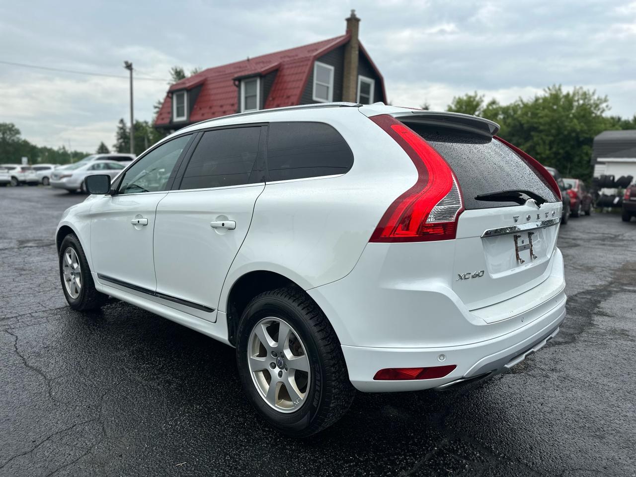 2016 Volvo XC60 AWD T5 Special Edition Premier Photo26