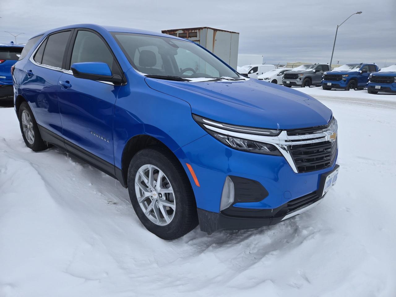 2024 Chevrolet Equinox AWD 4DR LT - Photo #3