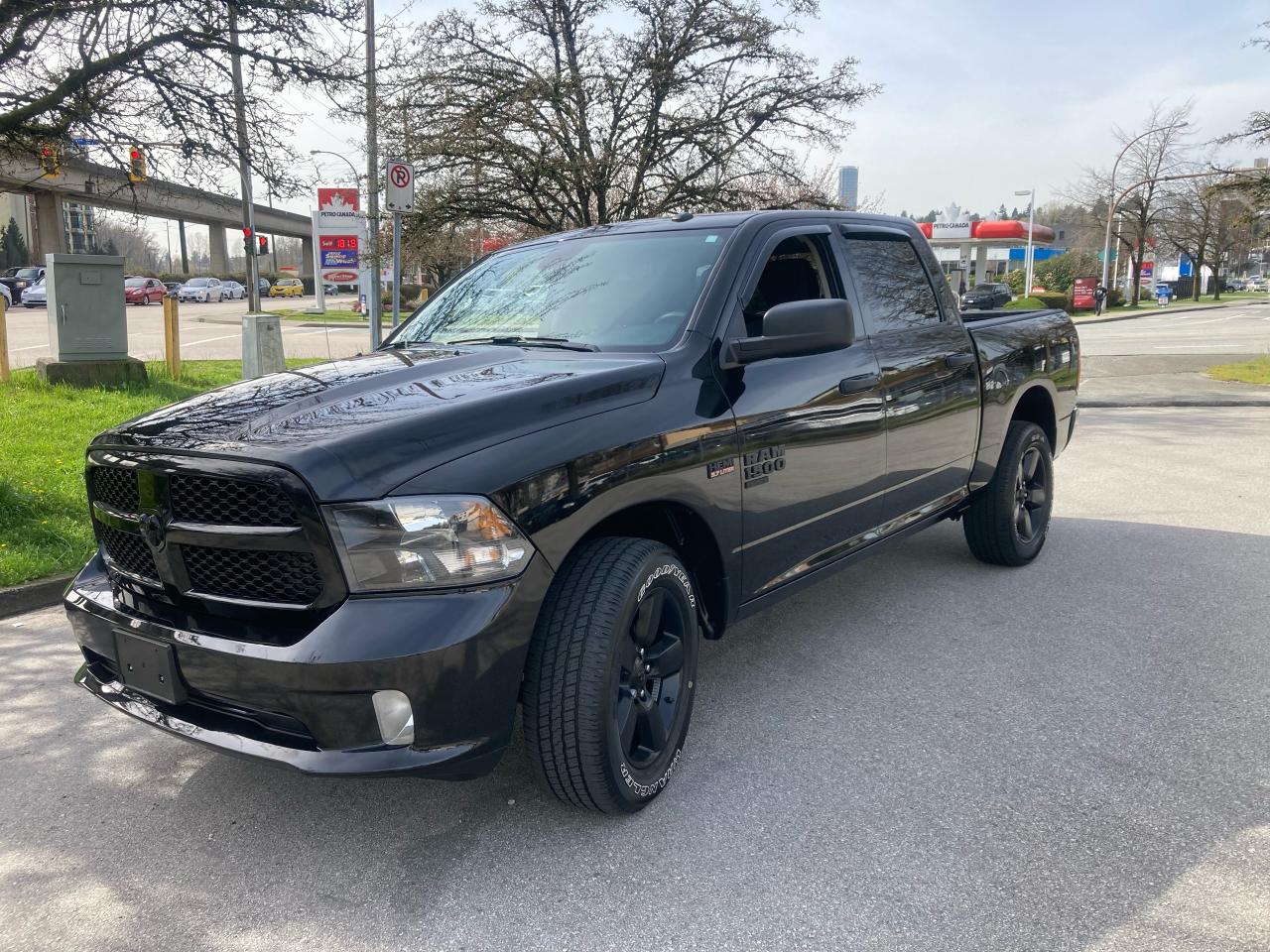 2022 RAM 1500 Classic  - Photo #1