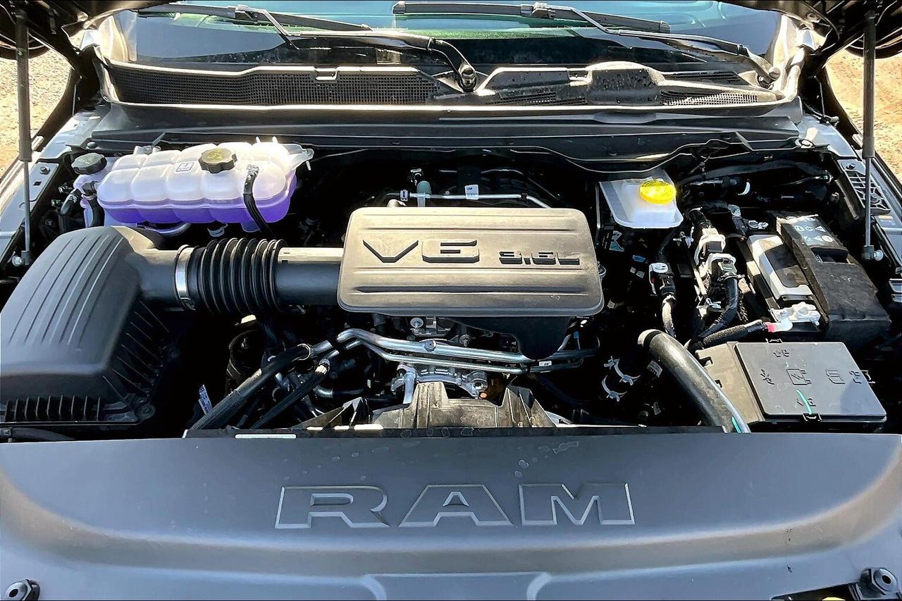 2025 RAM 1500 TRADESMAN CREW | Level1 | Sport App Pkg | AntiSpin Photo