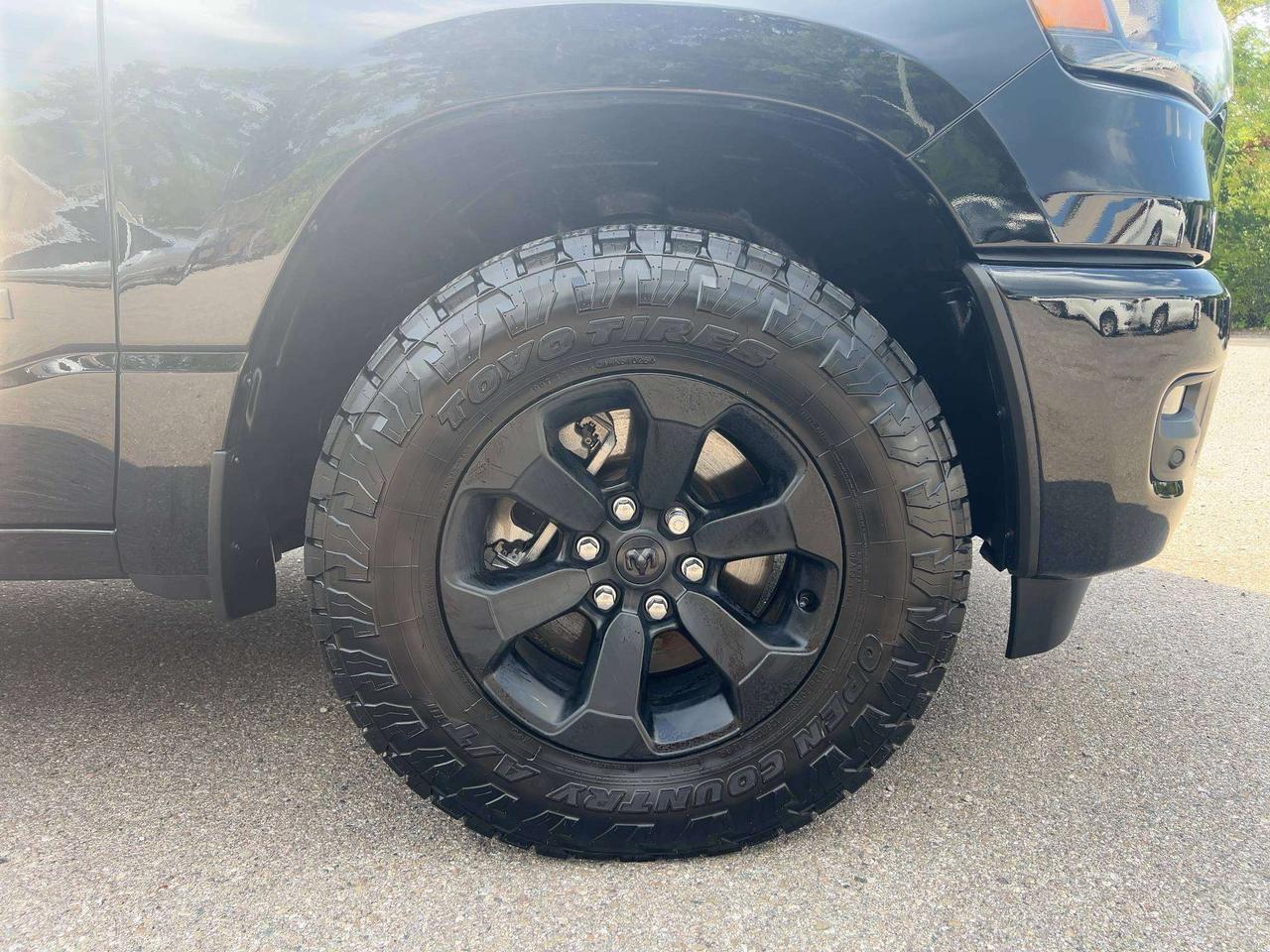 2025 RAM 1500 TRADESMAN CREW | Level1 | Sport App Pkg | AntiSpin Photo