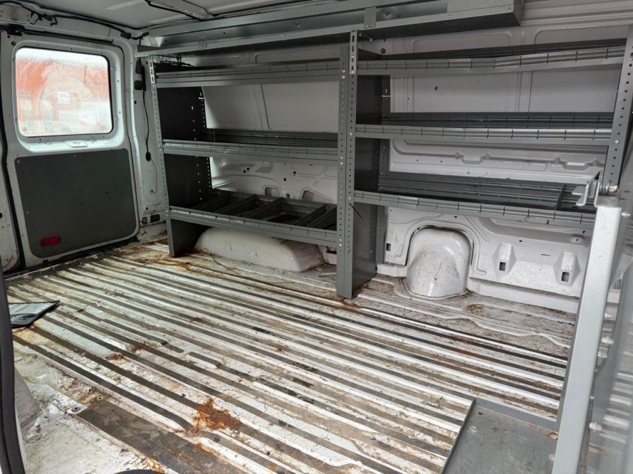 2011 Ford E150 E-Series | E-150 | LOW KMS | SHELVES INSTALLED | - Photo #17