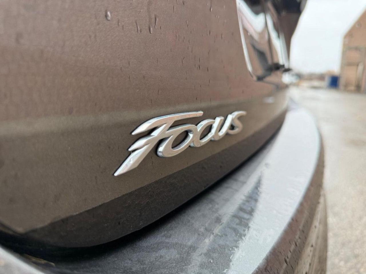 2017 Ford Focus SE | ONE OWNER | BACK-UP CAM | BLUETOOTH | ALLOY WHEELS | - Photo #33