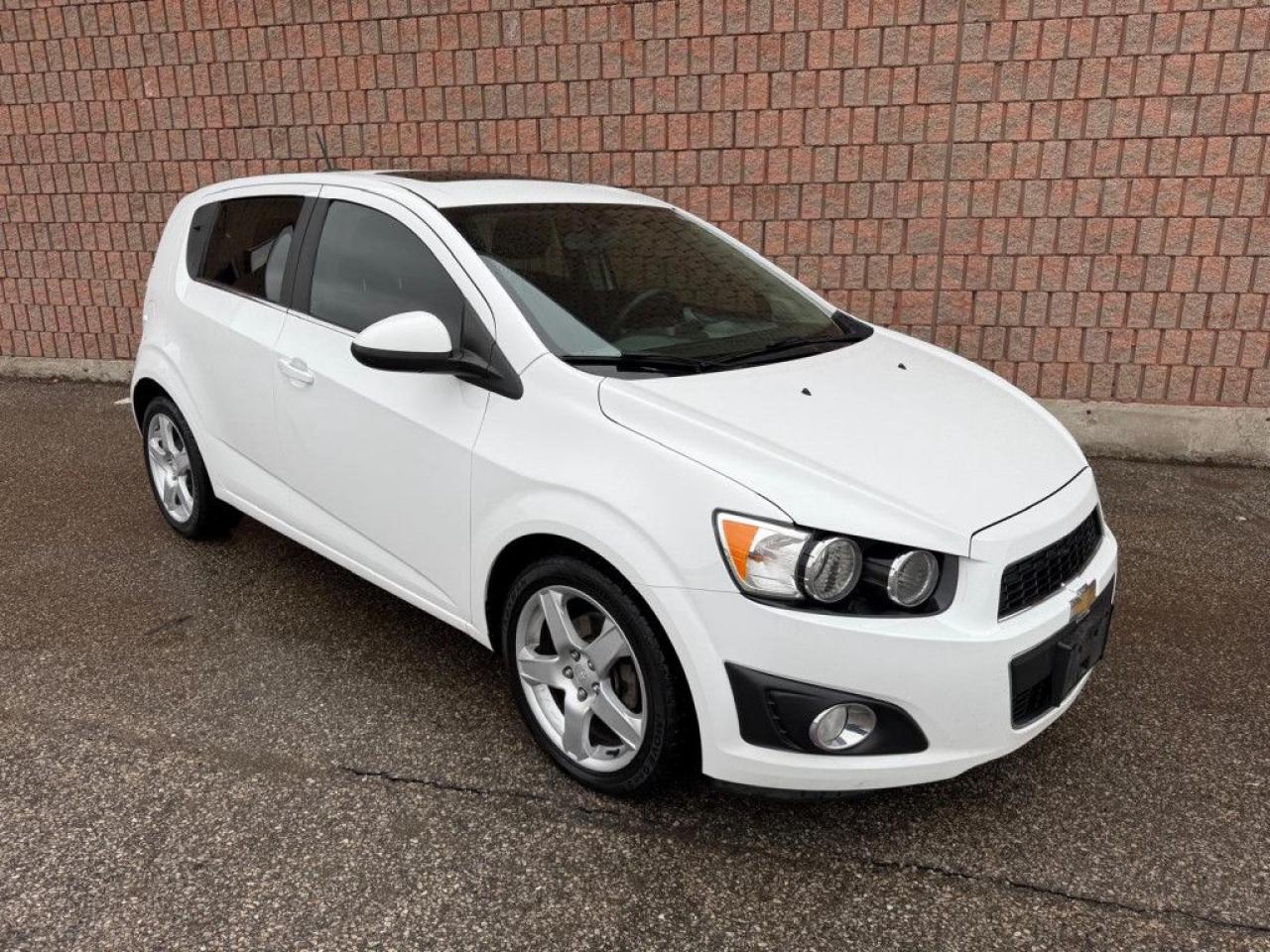 2015 Chevrolet Sonic LT | SUNROOF | ALLOY WHEELS | BACK-UP CAM | BLUETOOTH | - Photo #8