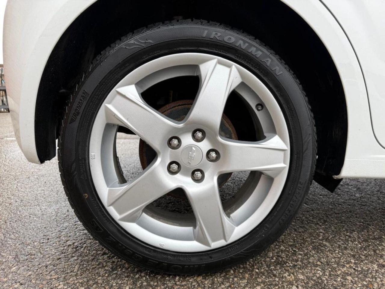 2015 Chevrolet Sonic LT | SUNROOF | ALLOY WHEELS | BACK-UP CAM | BLUETOOTH | - Photo #13