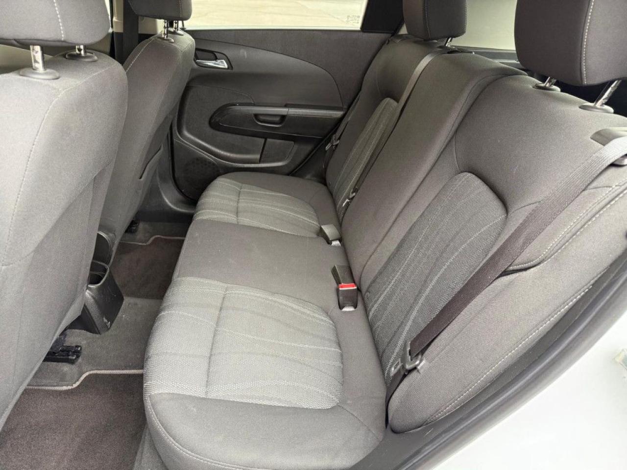 2015 Chevrolet Sonic LT | SUNROOF | ALLOY WHEELS | BACK-UP CAM | BLUETOOTH | - Photo #18
