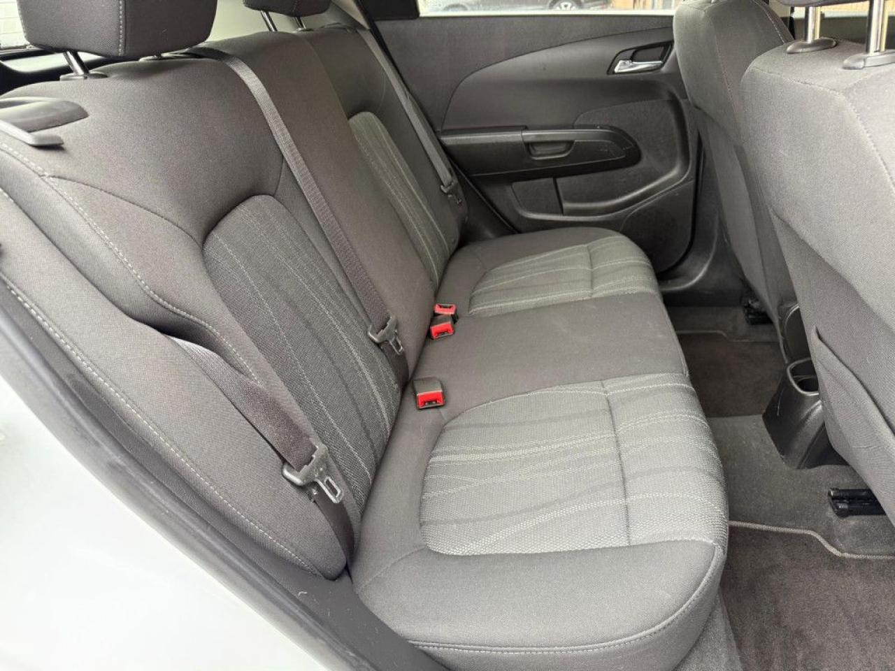2015 Chevrolet Sonic LT | SUNROOF | ALLOY WHEELS | BACK-UP CAM | BLUETOOTH | - Photo #17