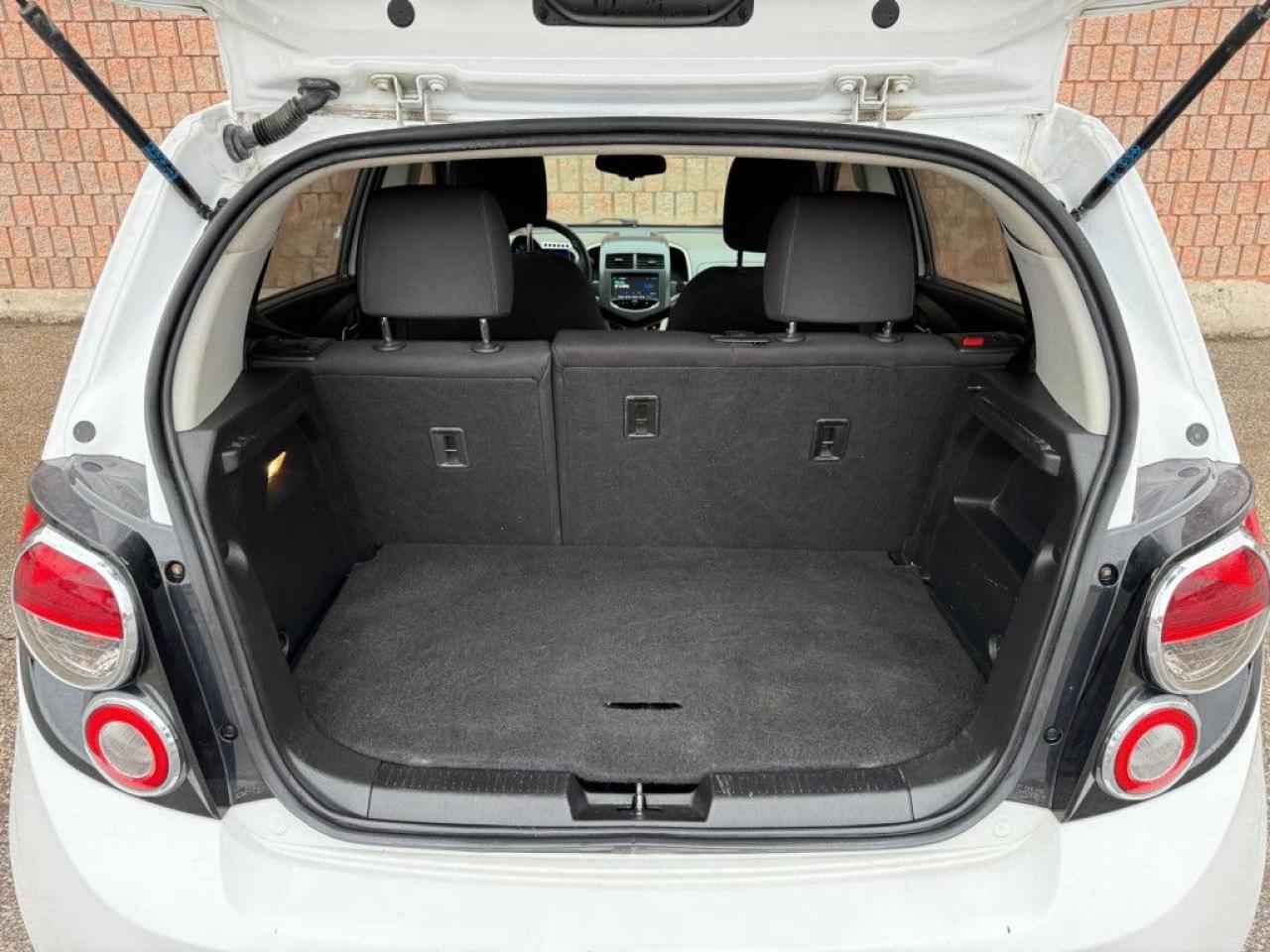 2015 Chevrolet Sonic LT | SUNROOF | ALLOY WHEELS | BACK-UP CAM | BLUETOOTH | - Photo #27