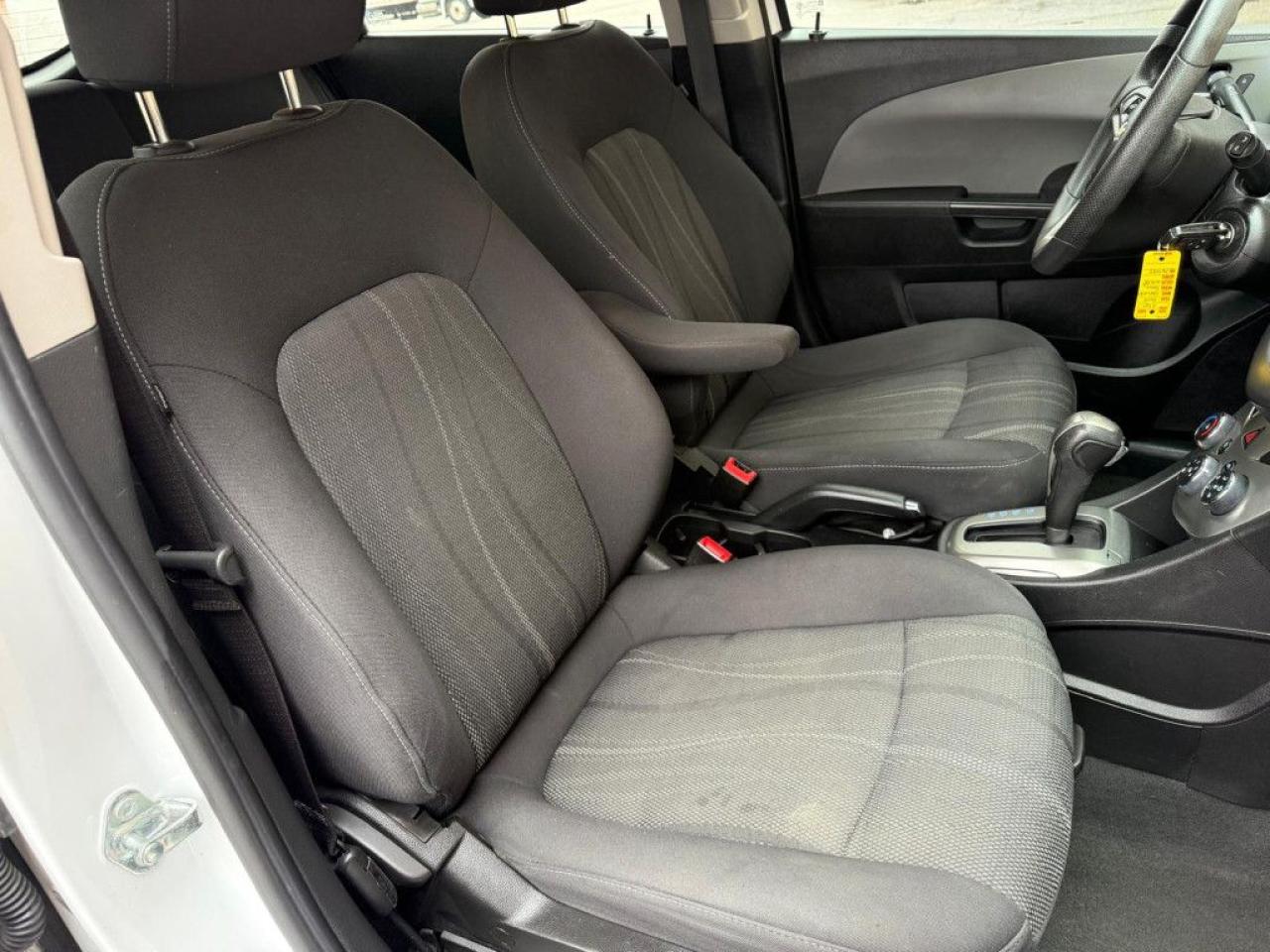 2015 Chevrolet Sonic LT | SUNROOF | ALLOY WHEELS | BACK-UP CAM | BLUETOOTH | - Photo #19