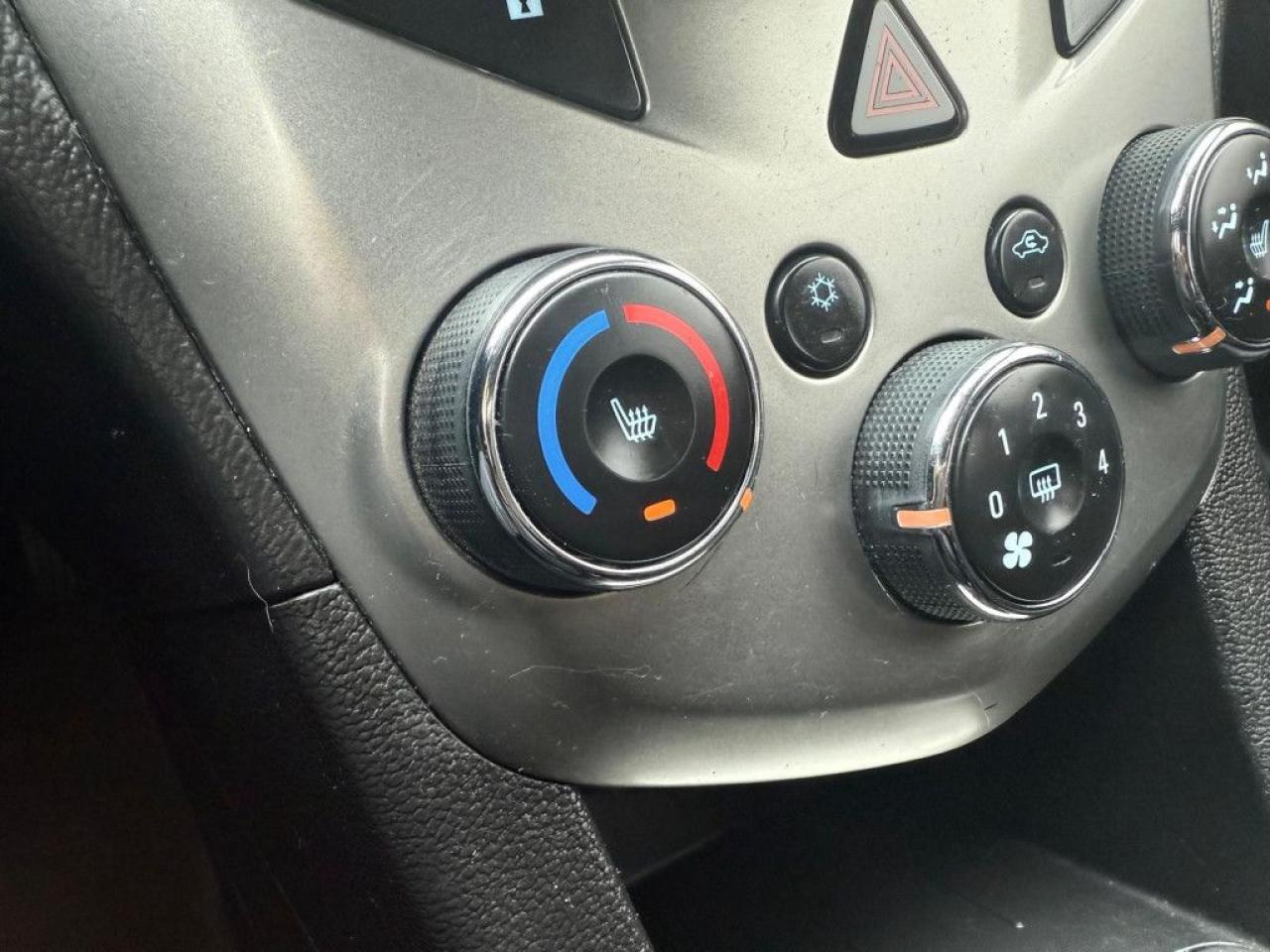 2015 Chevrolet Sonic LT | SUNROOF | ALLOY WHEELS | BACK-UP CAM | BLUETOOTH | - Photo #23