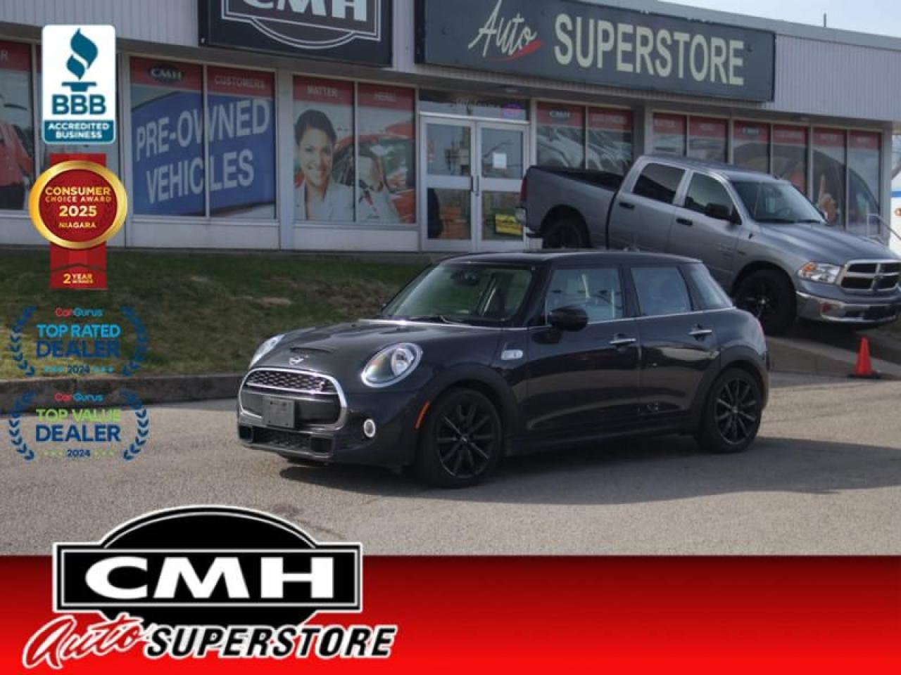 2021 MINI 5 Door Hatchback  **SUNROOF - LEATHER - MANUAL**