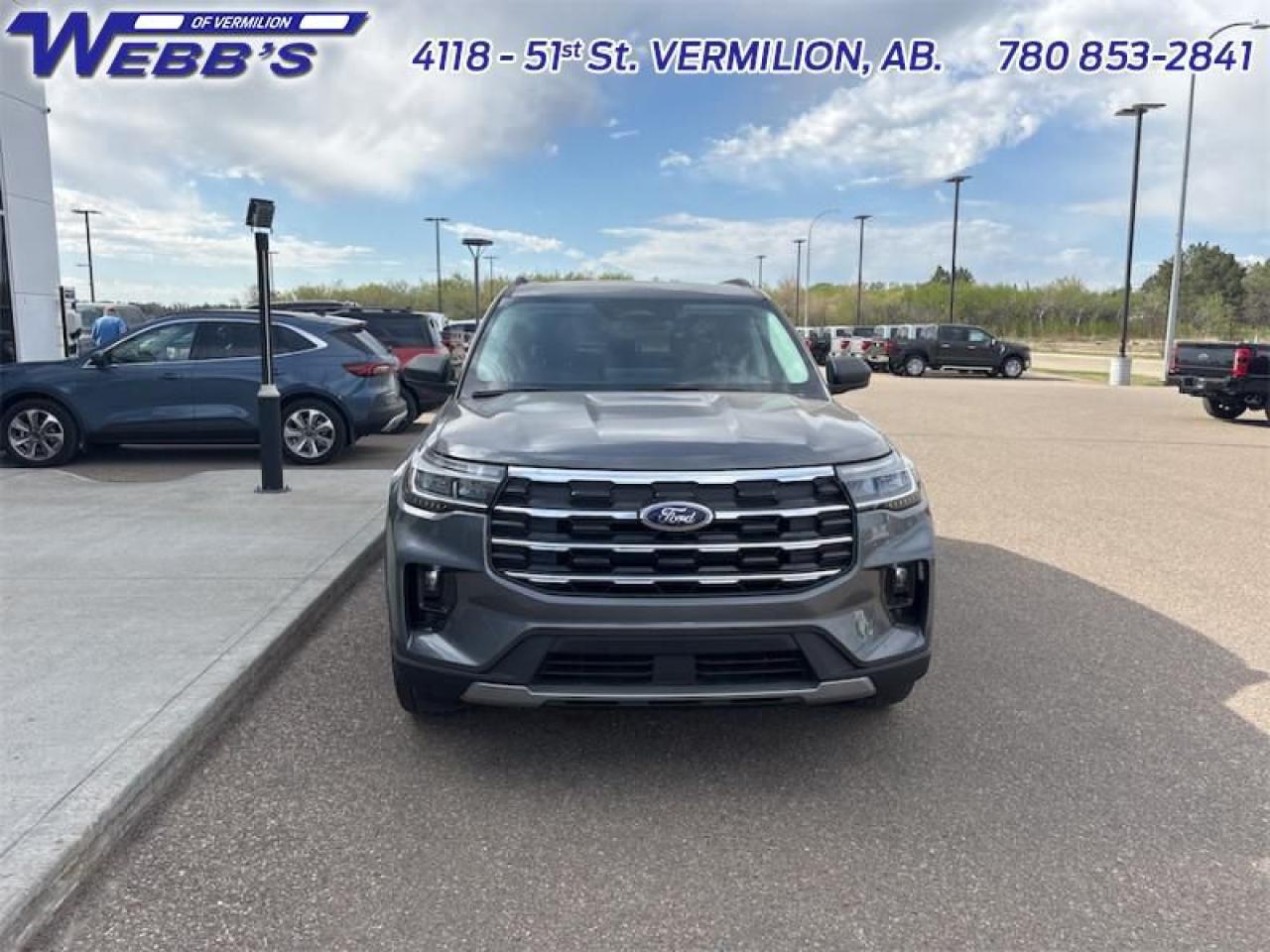 2025 Ford Explorer ACTIVE Photo5