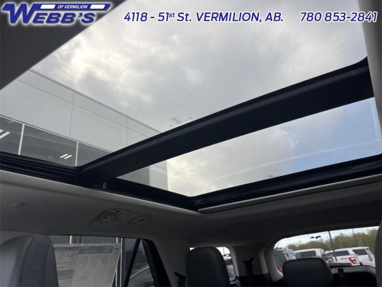 2025 Ford Explorer ACTIVE Photo5