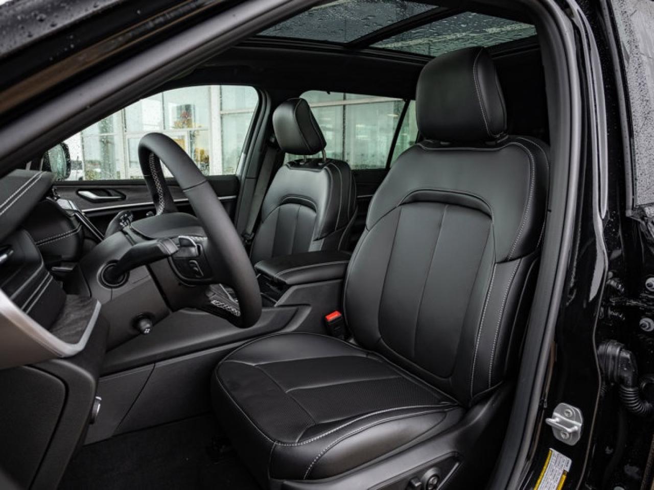 2025 Jeep Grand Cherokee L Limited Photo