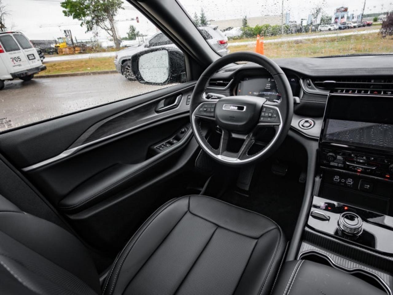 2025 Jeep Grand Cherokee L Limited Photo