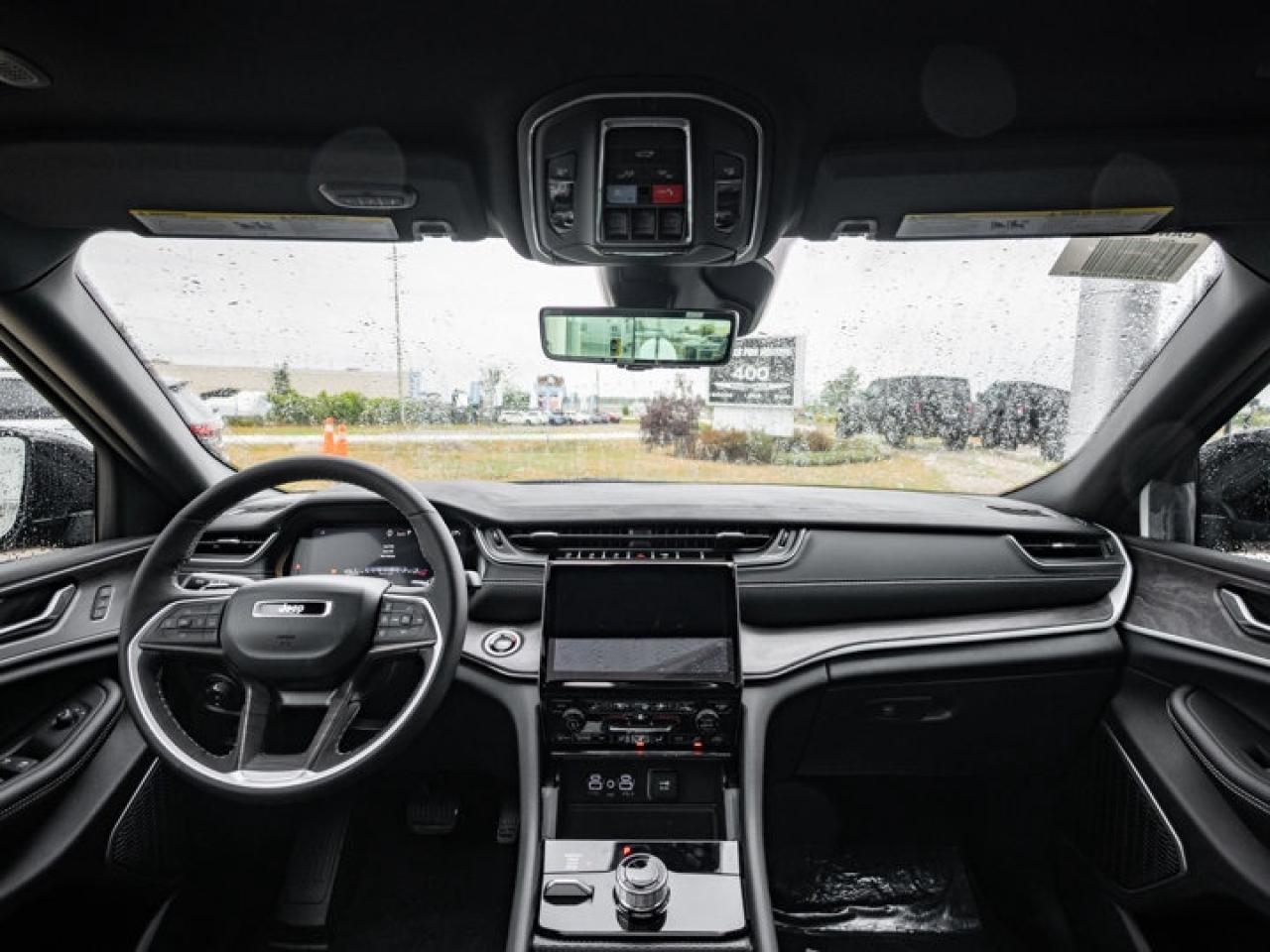 2025 Jeep Grand Cherokee L Limited Photo