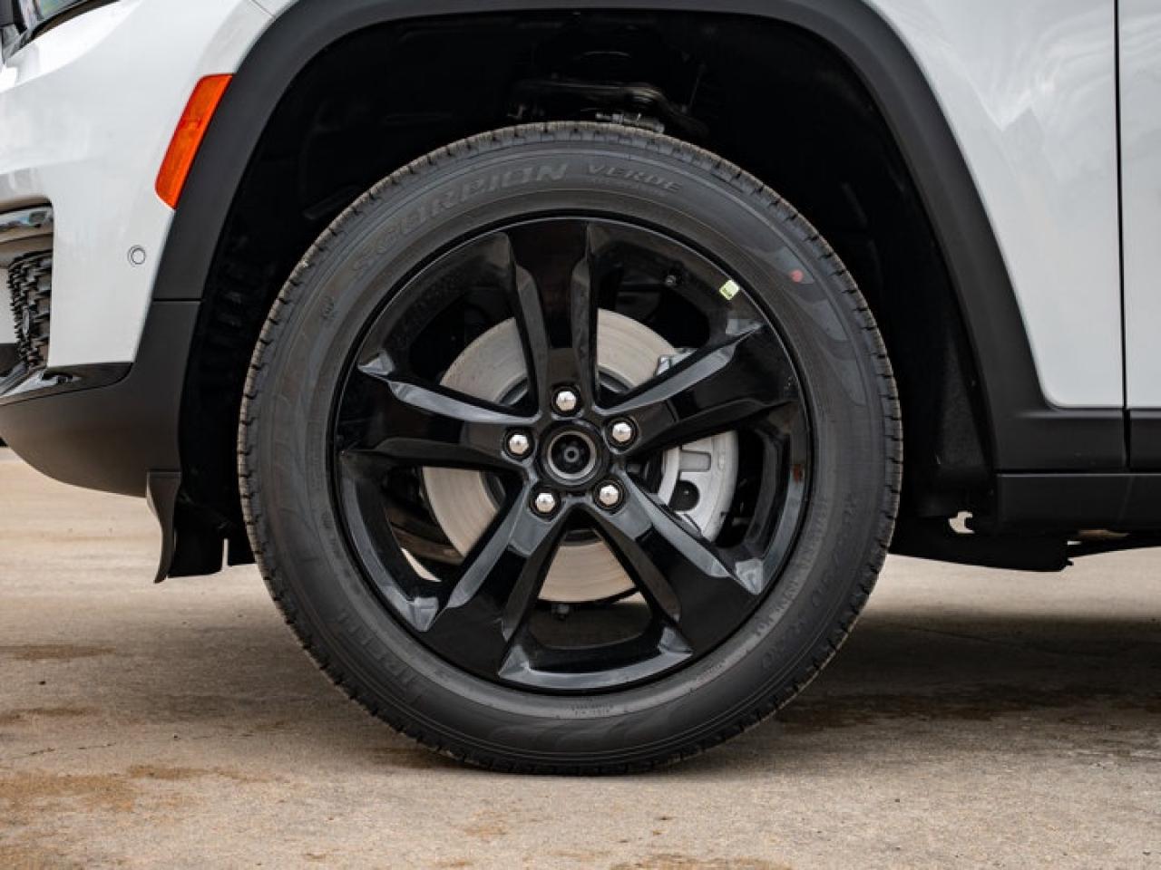 2025 Jeep Grand Cherokee L Limited Photo