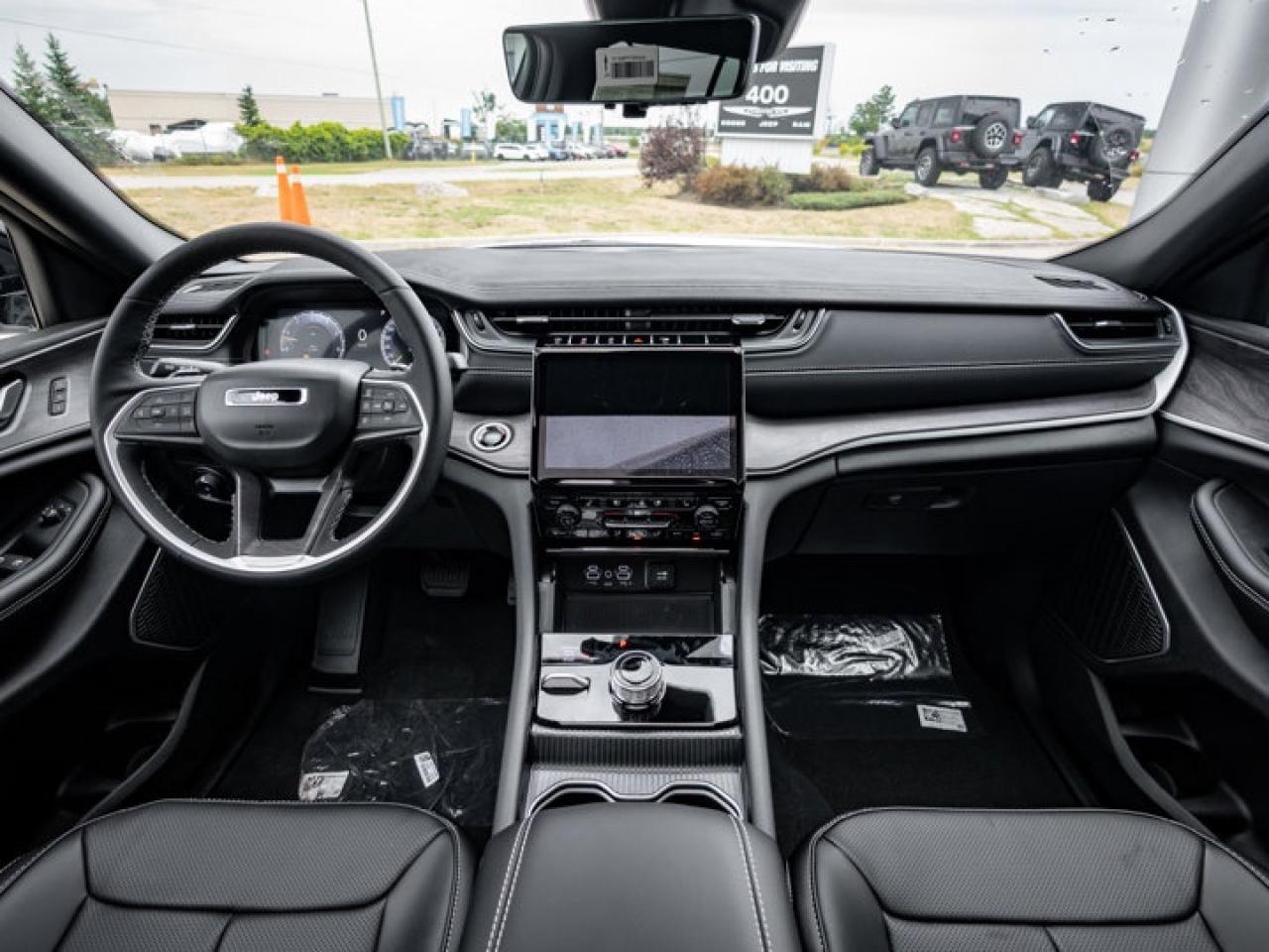 2025 Jeep Grand Cherokee L Limited Photo