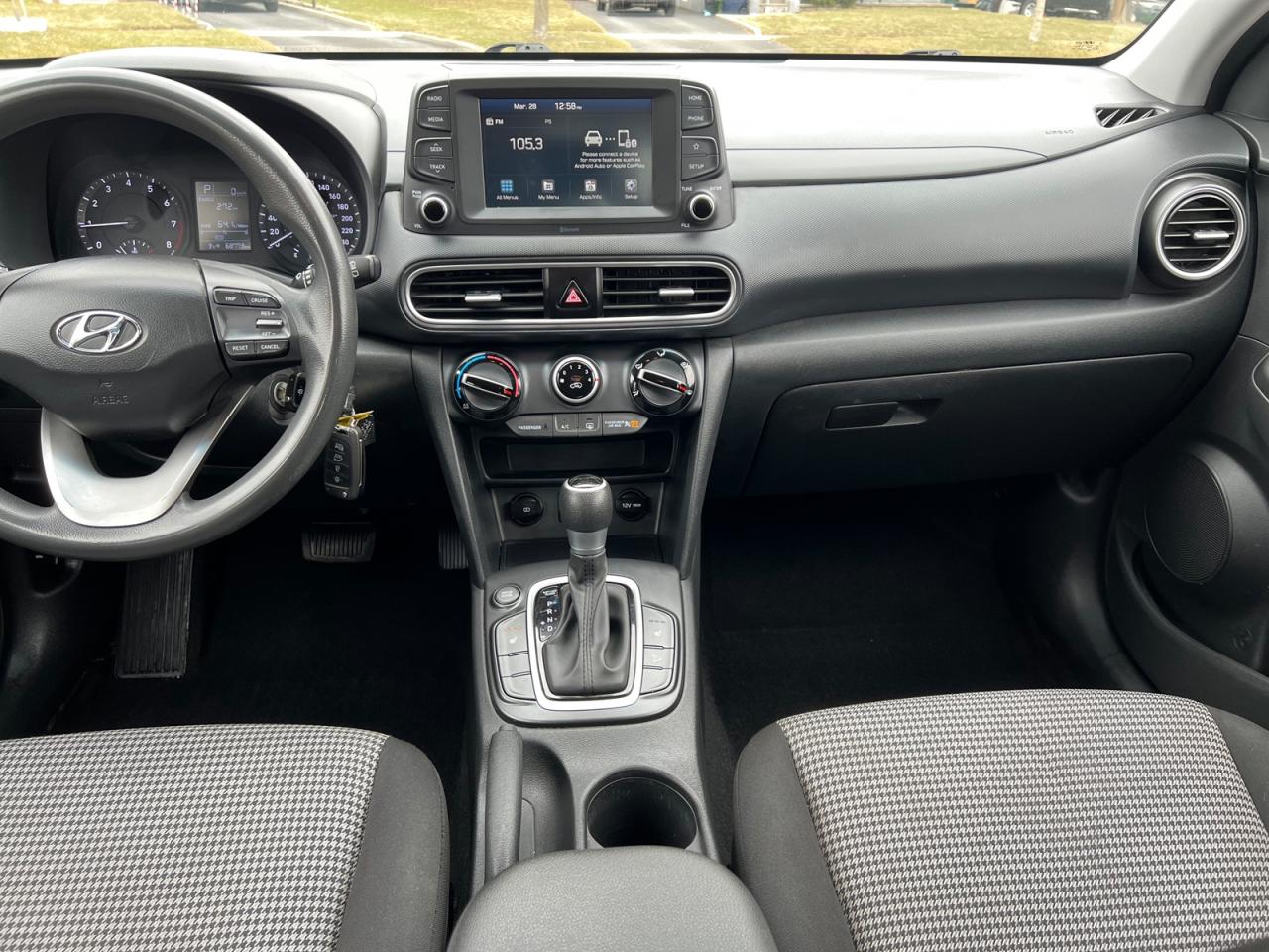 2021 Hyundai KONA Essential - Photo #28