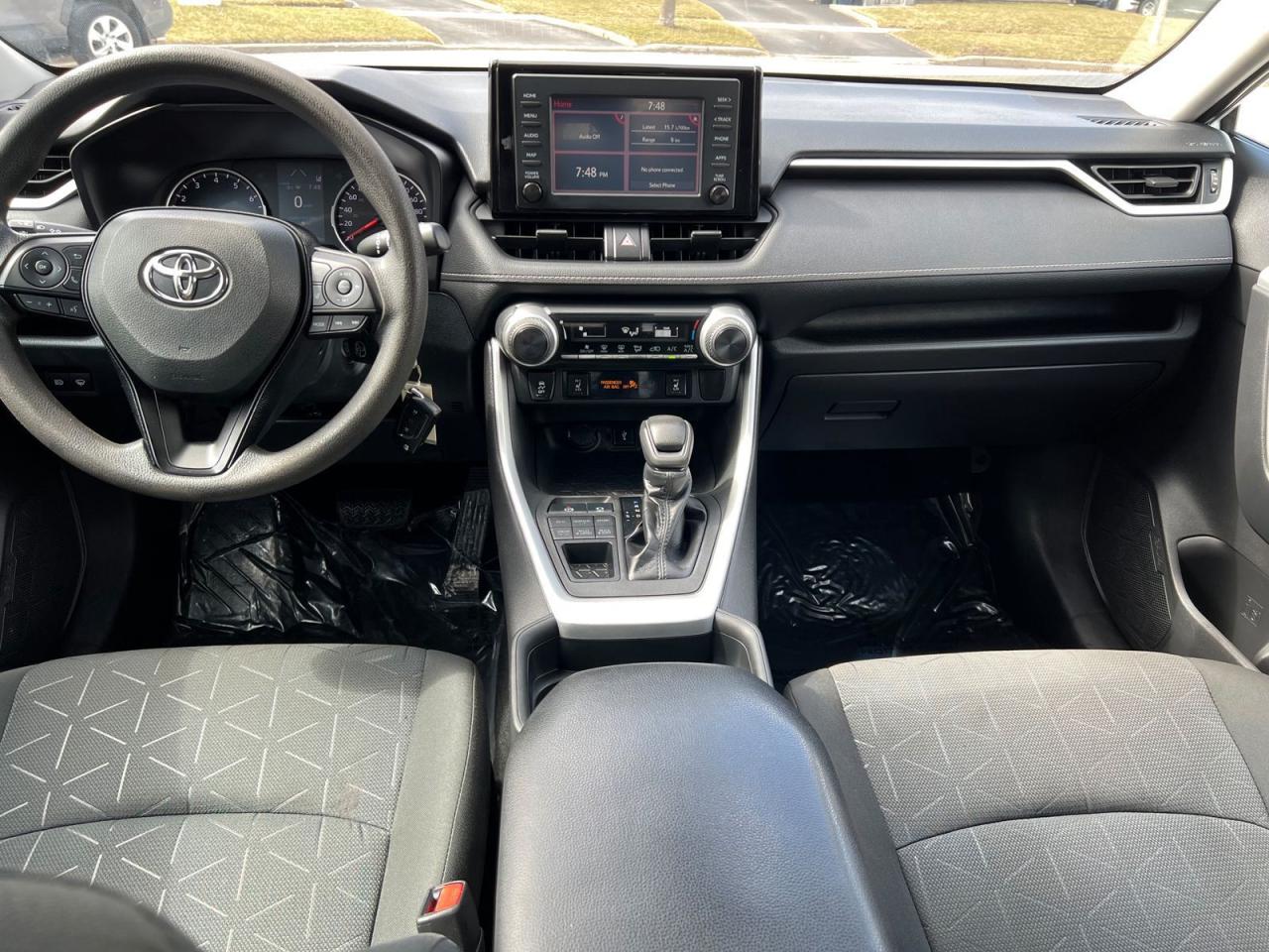 2020 Toyota RAV4 LE - Photo #15