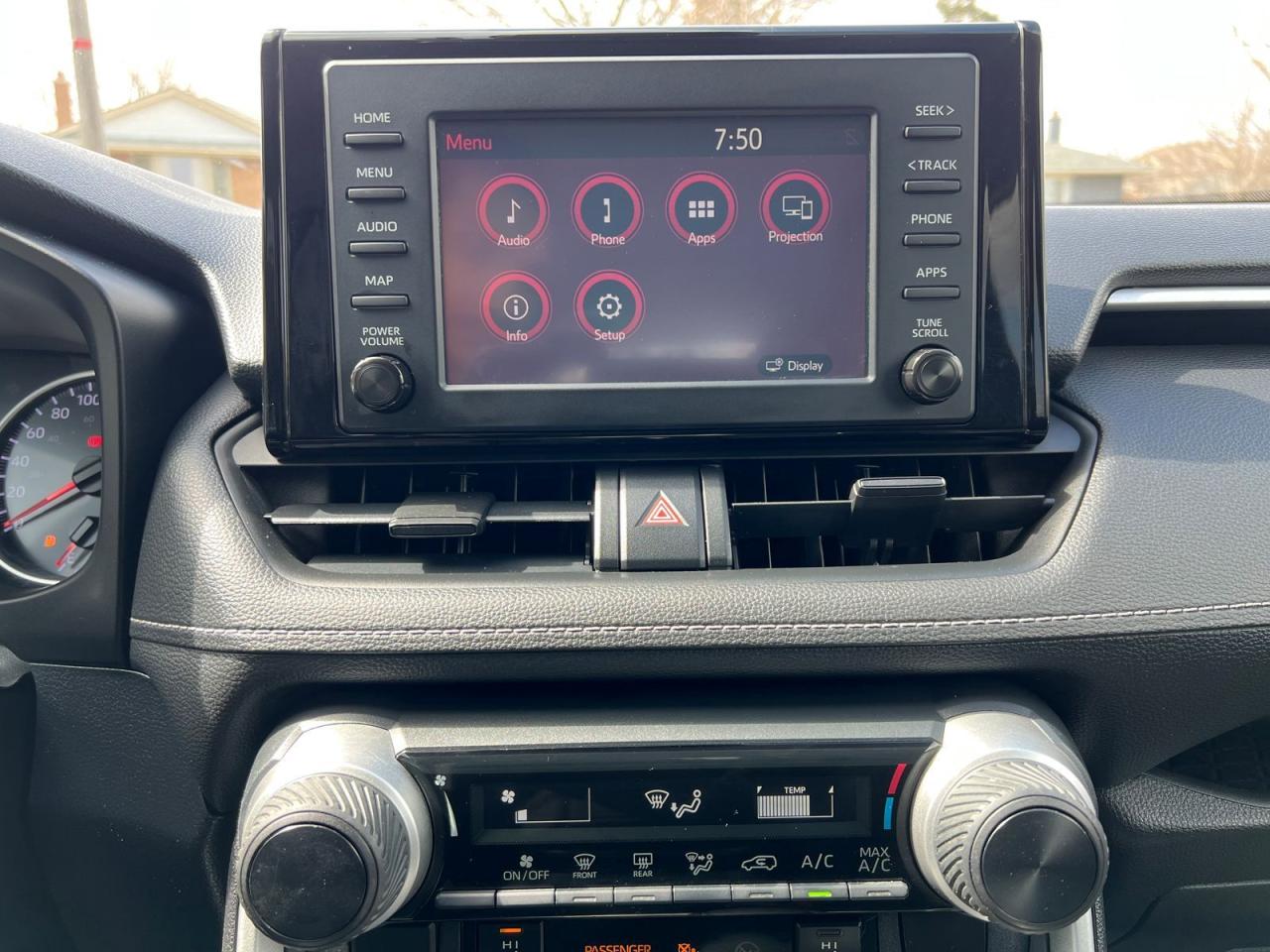 2020 Toyota RAV4 LE - Photo #28