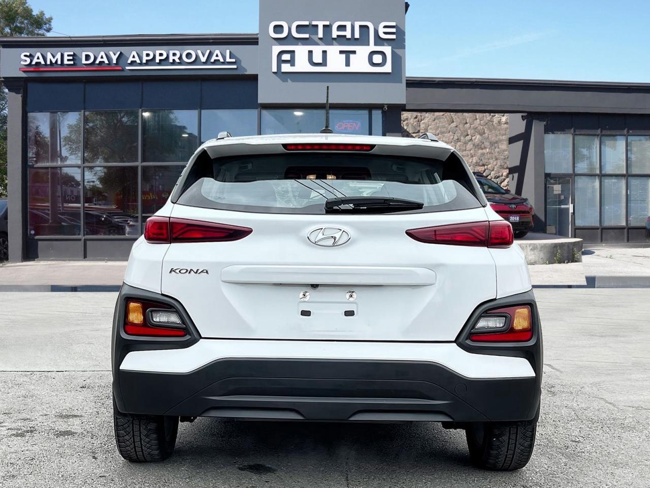 2021 Hyundai KONA Essential - Photo #5