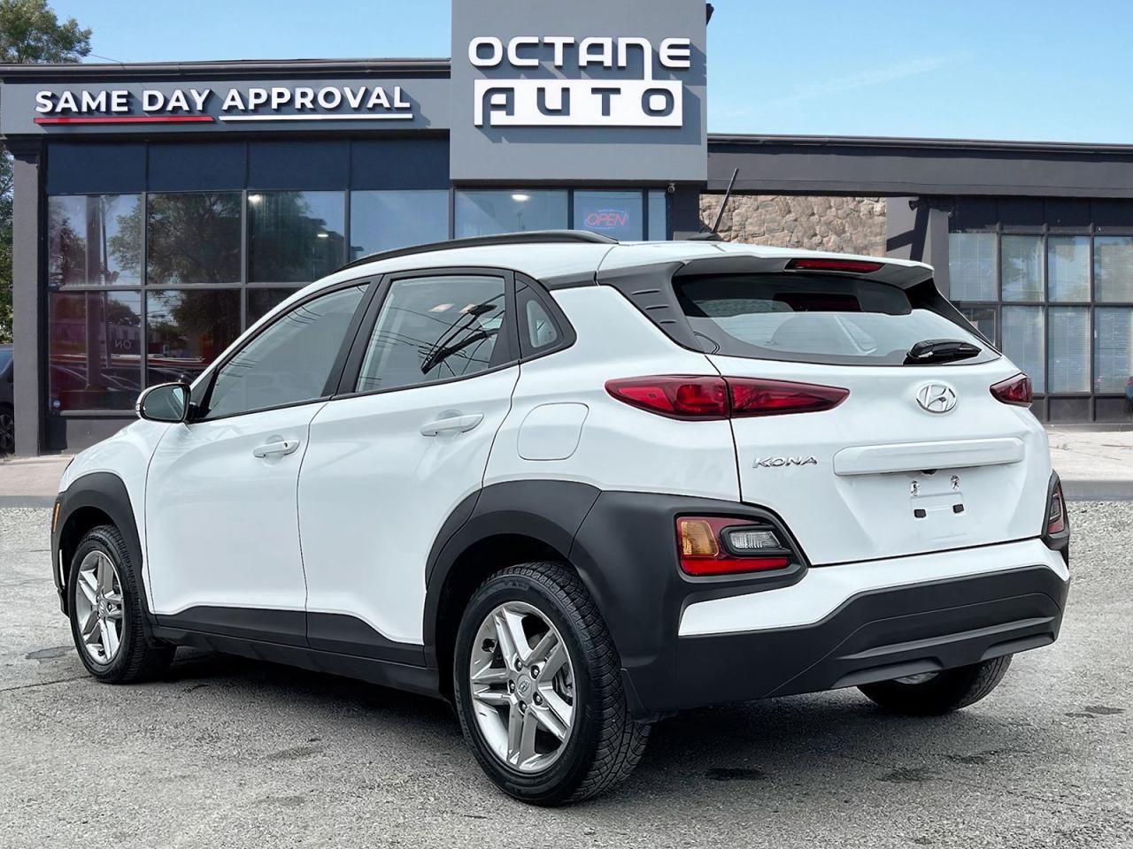 2021 Hyundai KONA Essential - Photo #4