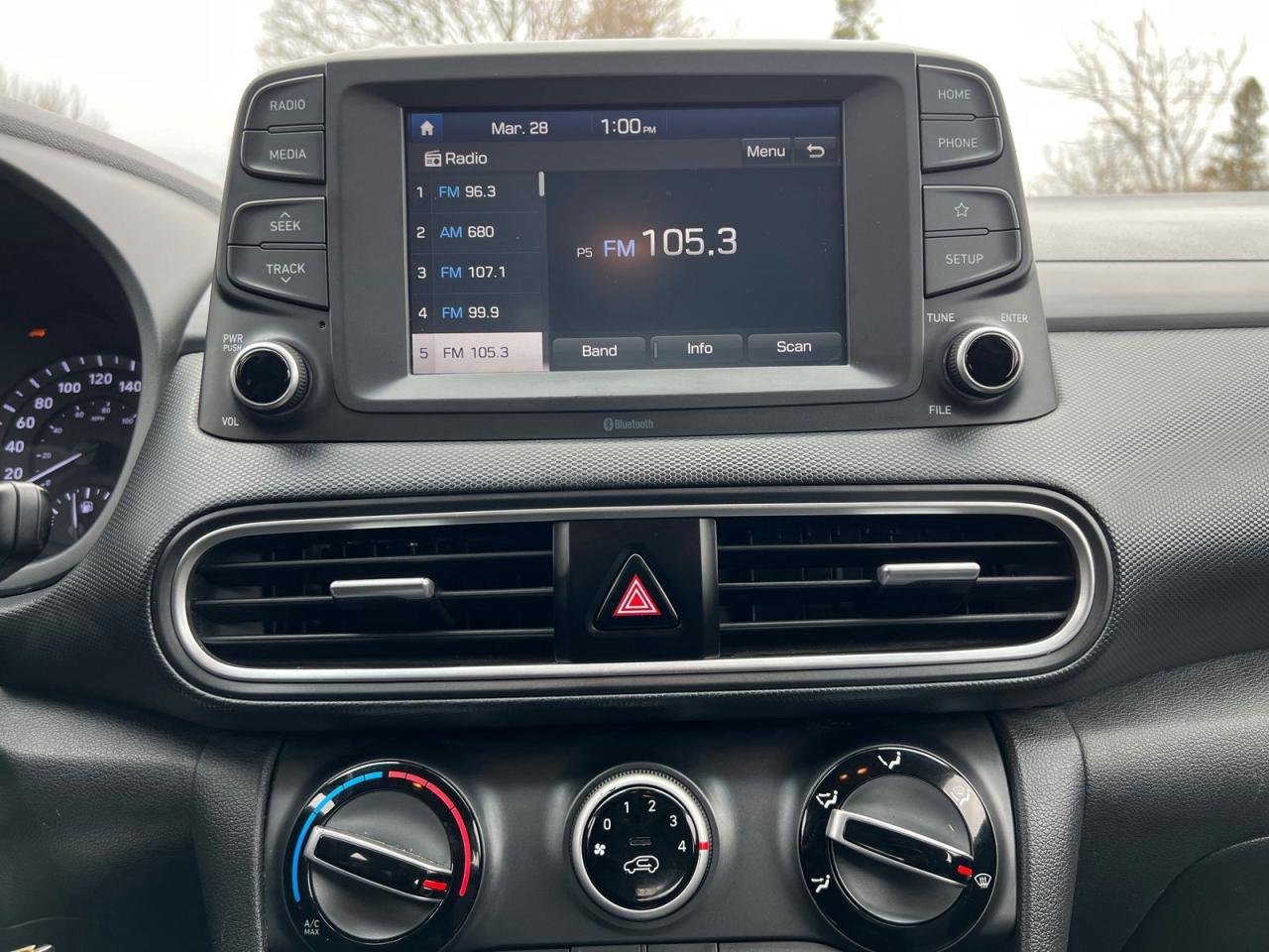 2021 Hyundai KONA Essential - Photo #19