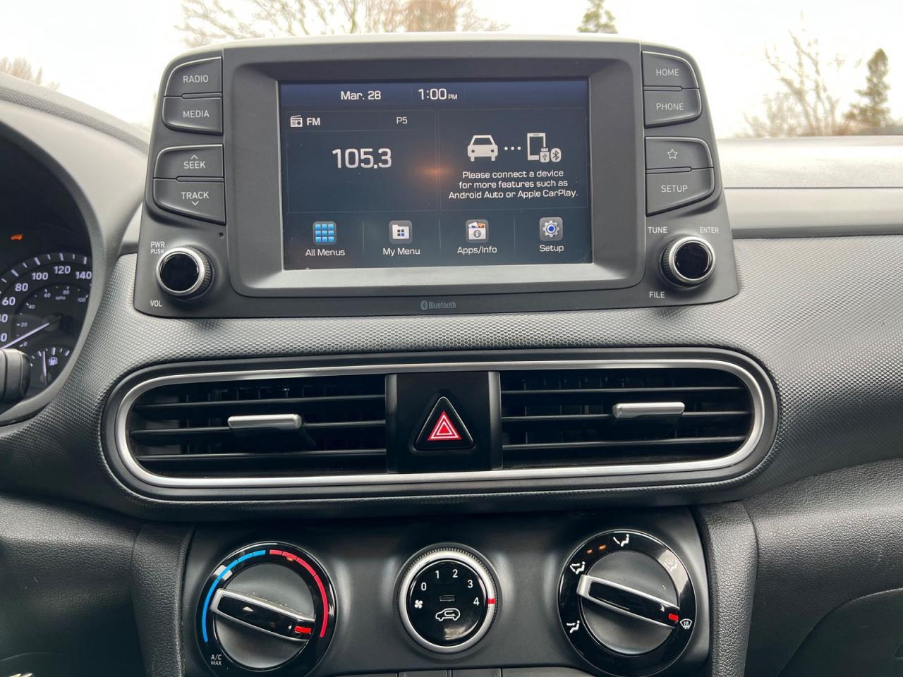 2021 Hyundai KONA Essential - Photo #18
