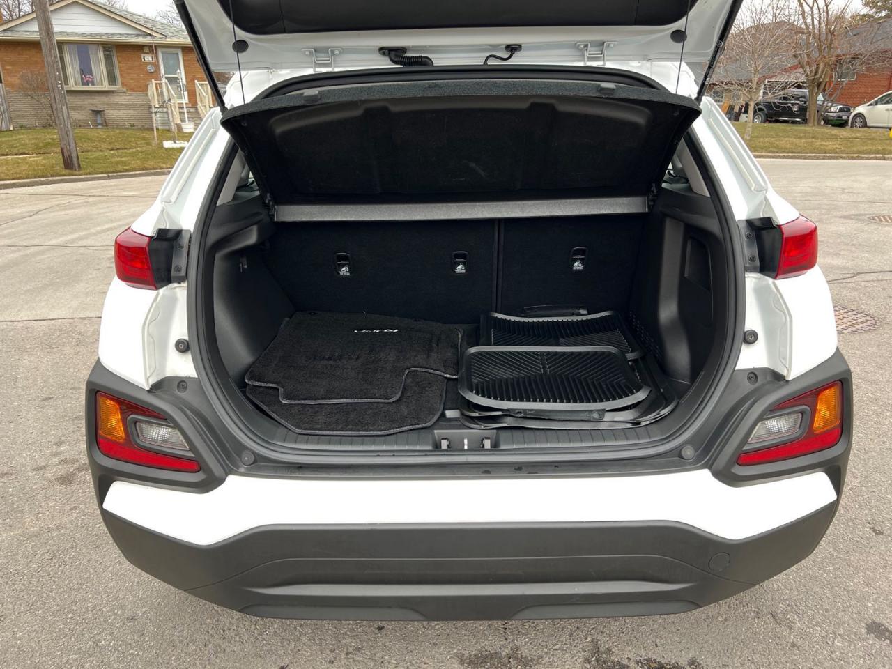 2021 Hyundai KONA Essential - Photo #26