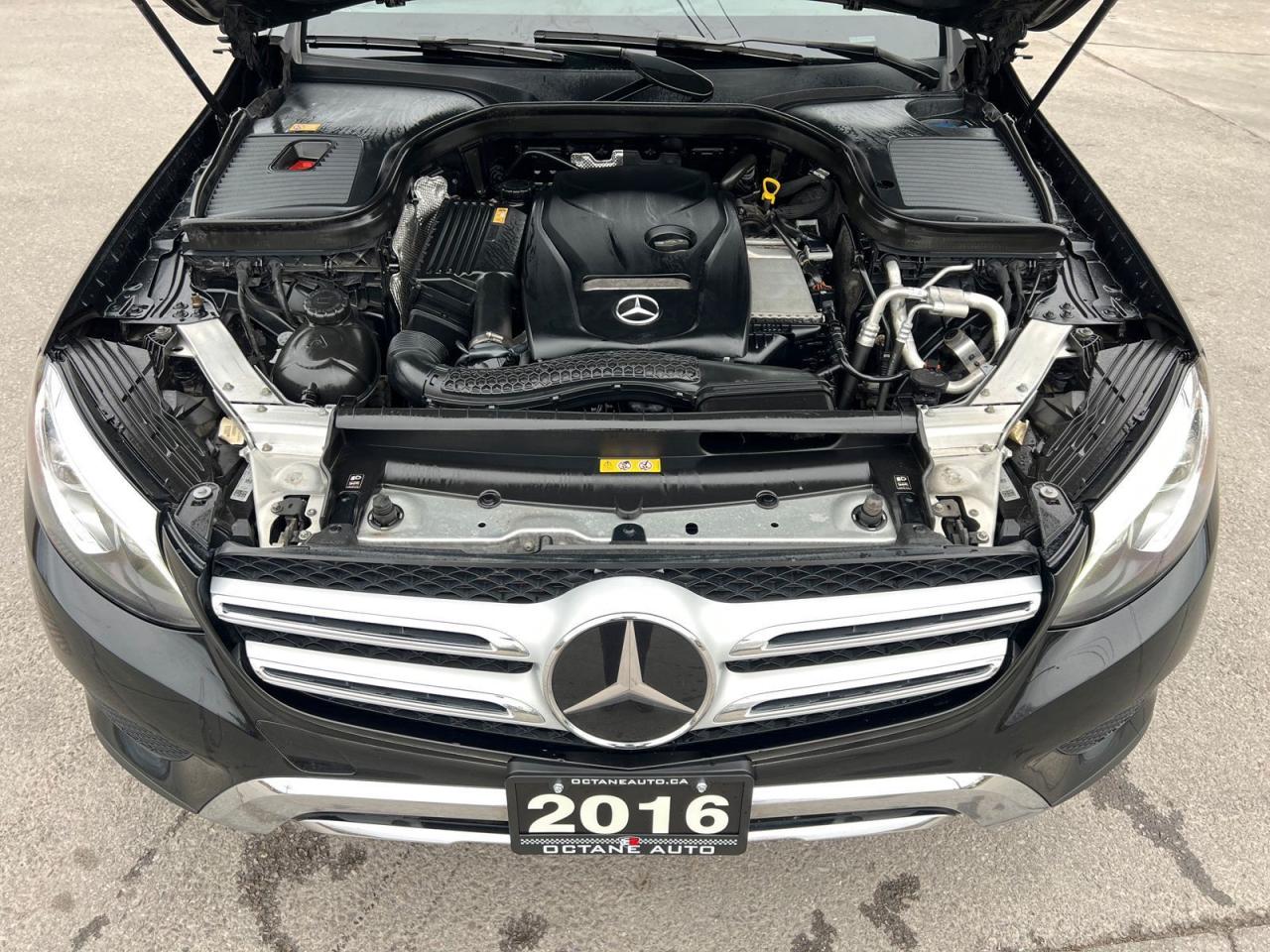 2016 Mercedes-Benz GL-Class GLC300 4MATIC - Photo #6