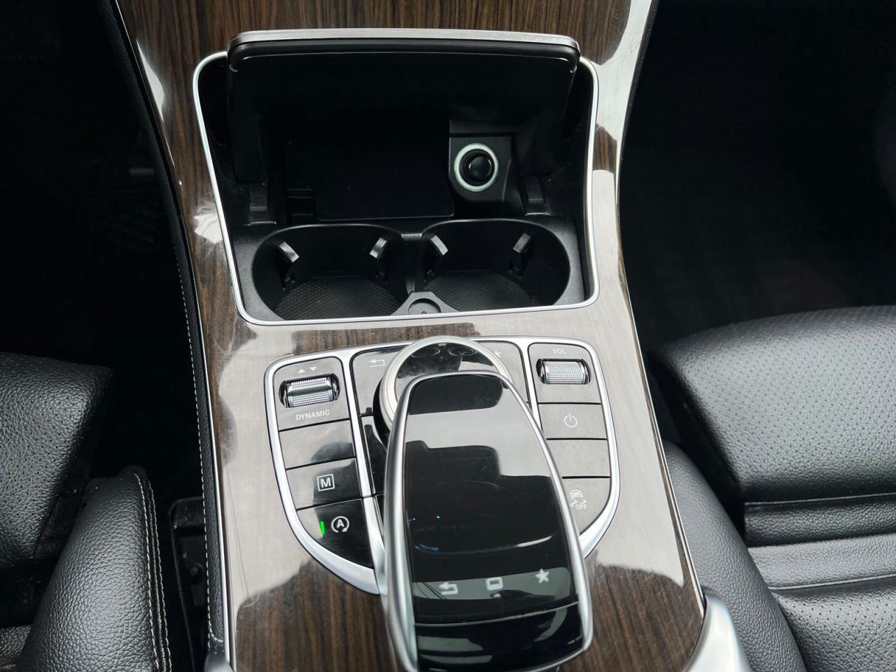 2016 Mercedes-Benz GL-Class GLC300 4MATIC - Photo #32