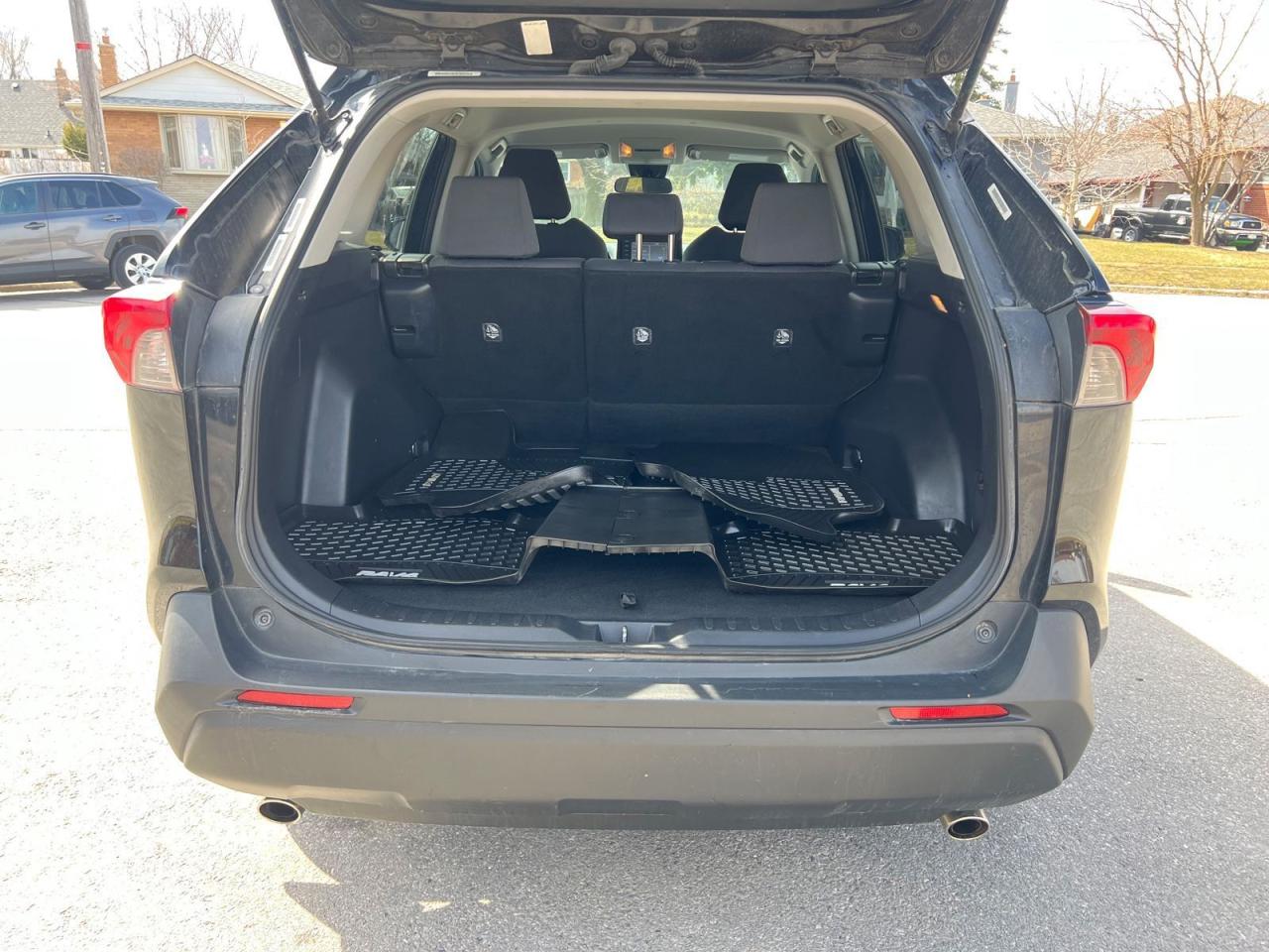 2019 Toyota RAV4 LE - Photo #12