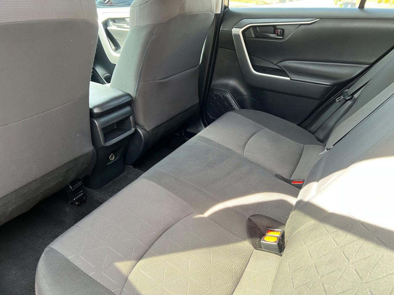 2019 Toyota RAV4 LE - Photo #13