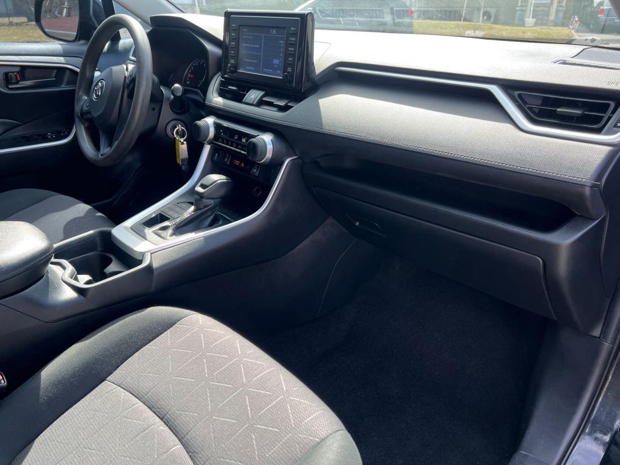 2019 Toyota RAV4 LE - Photo #10