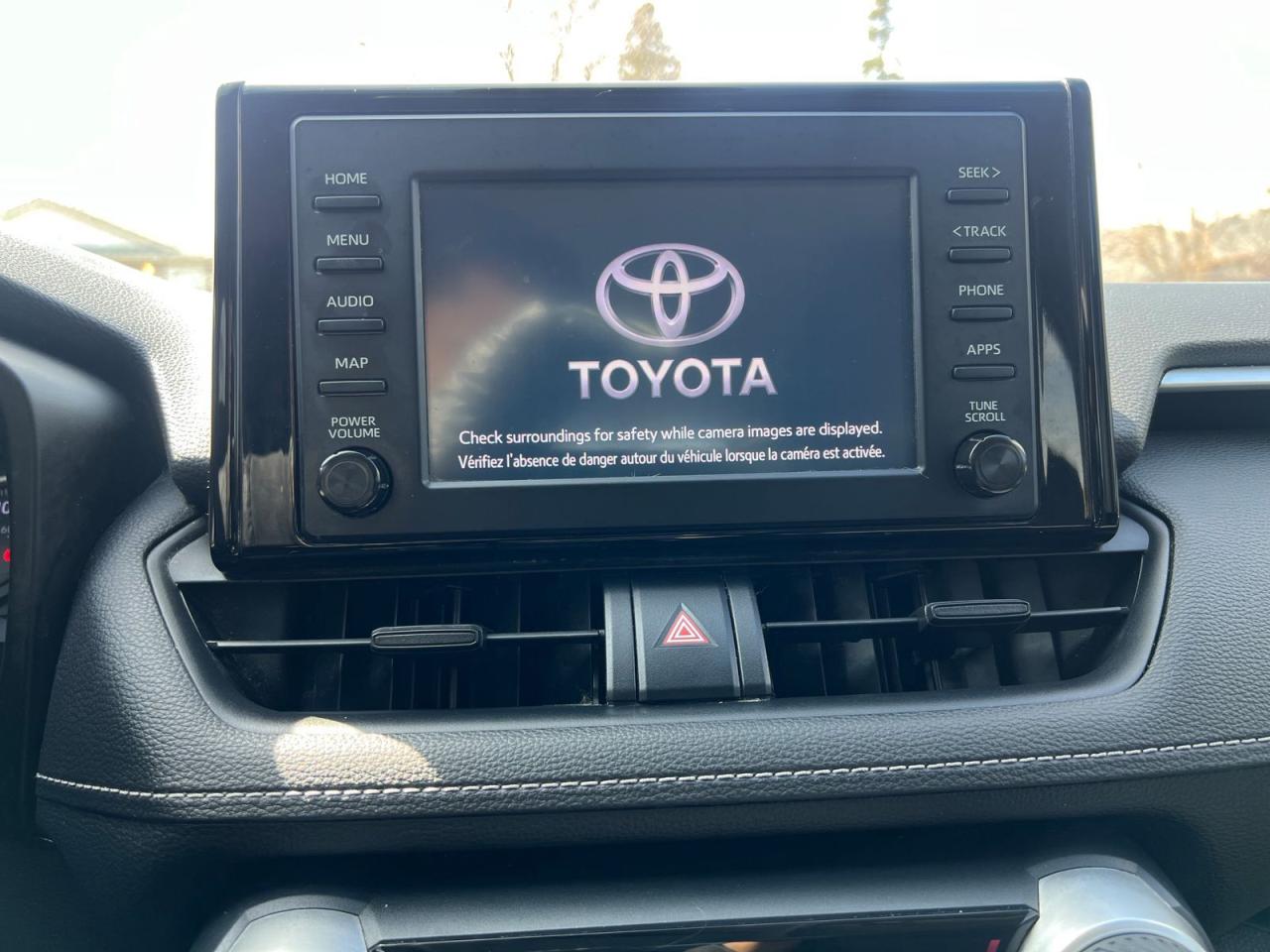 2019 Toyota RAV4 LE - Photo #30