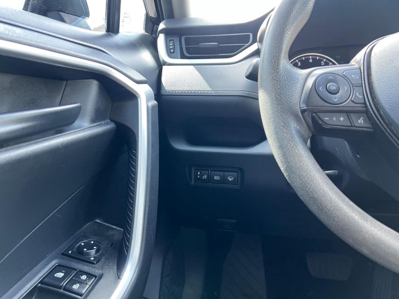 2019 Toyota RAV4 LE - Photo #19