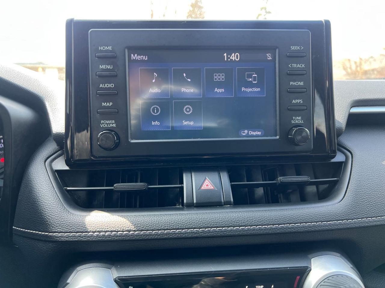 2019 Toyota RAV4 LE - Photo #26