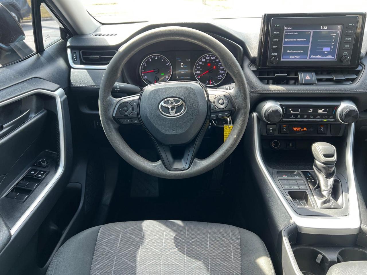 2019 Toyota RAV4 LE - Photo #15
